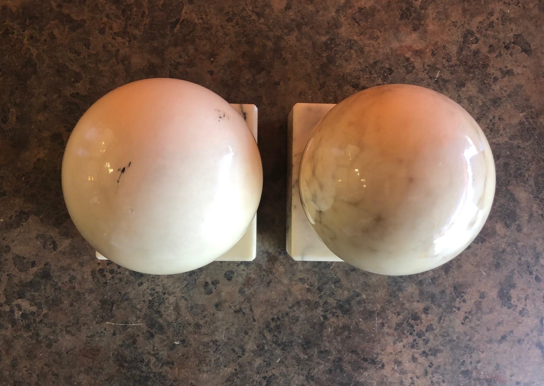 Pair of Round Modernist Solid Marble Bookends In Good Condition In San Diego, CA