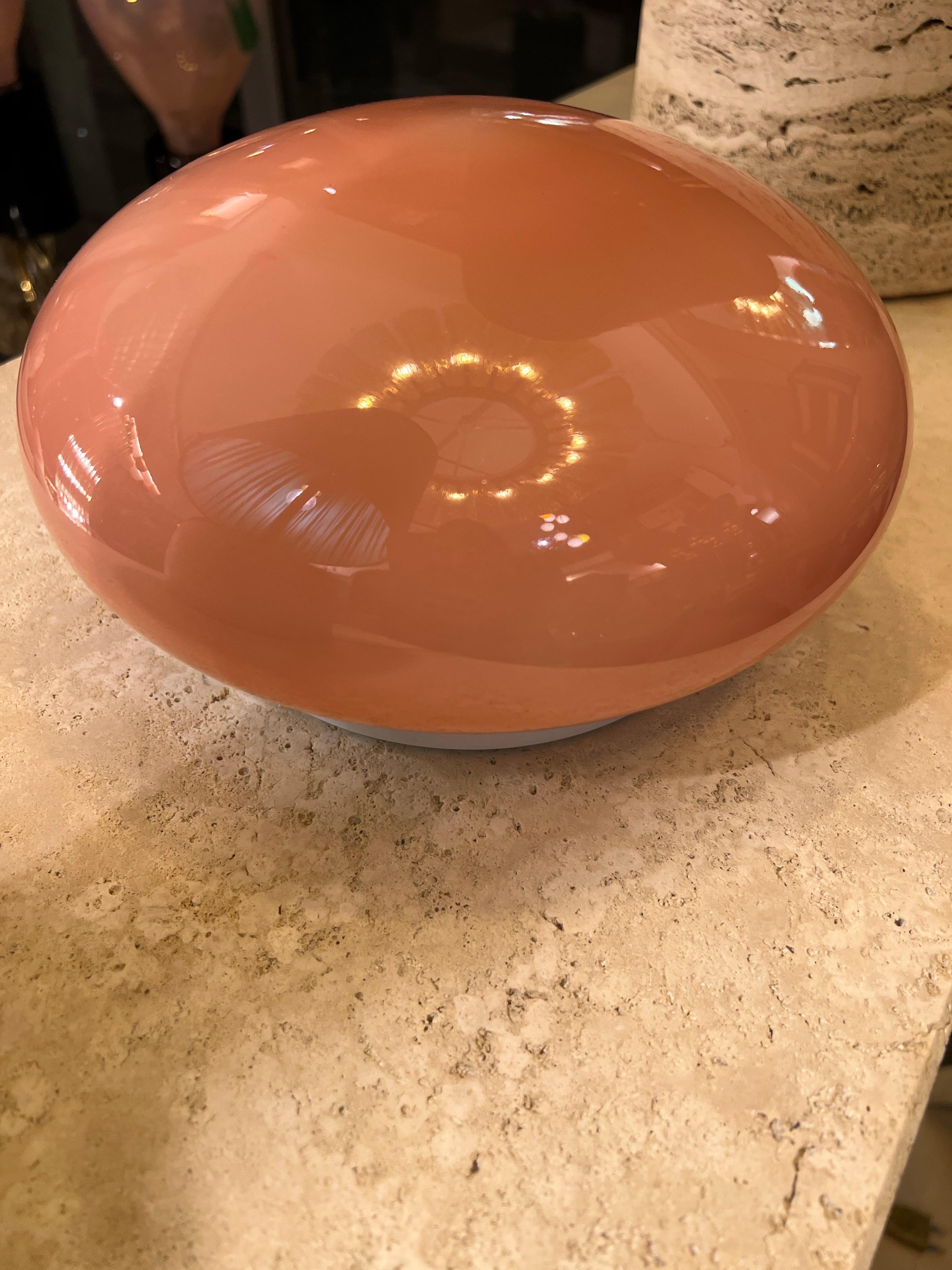 Métal Paire d'appliques murales rondes en verre rose de Murano  1970