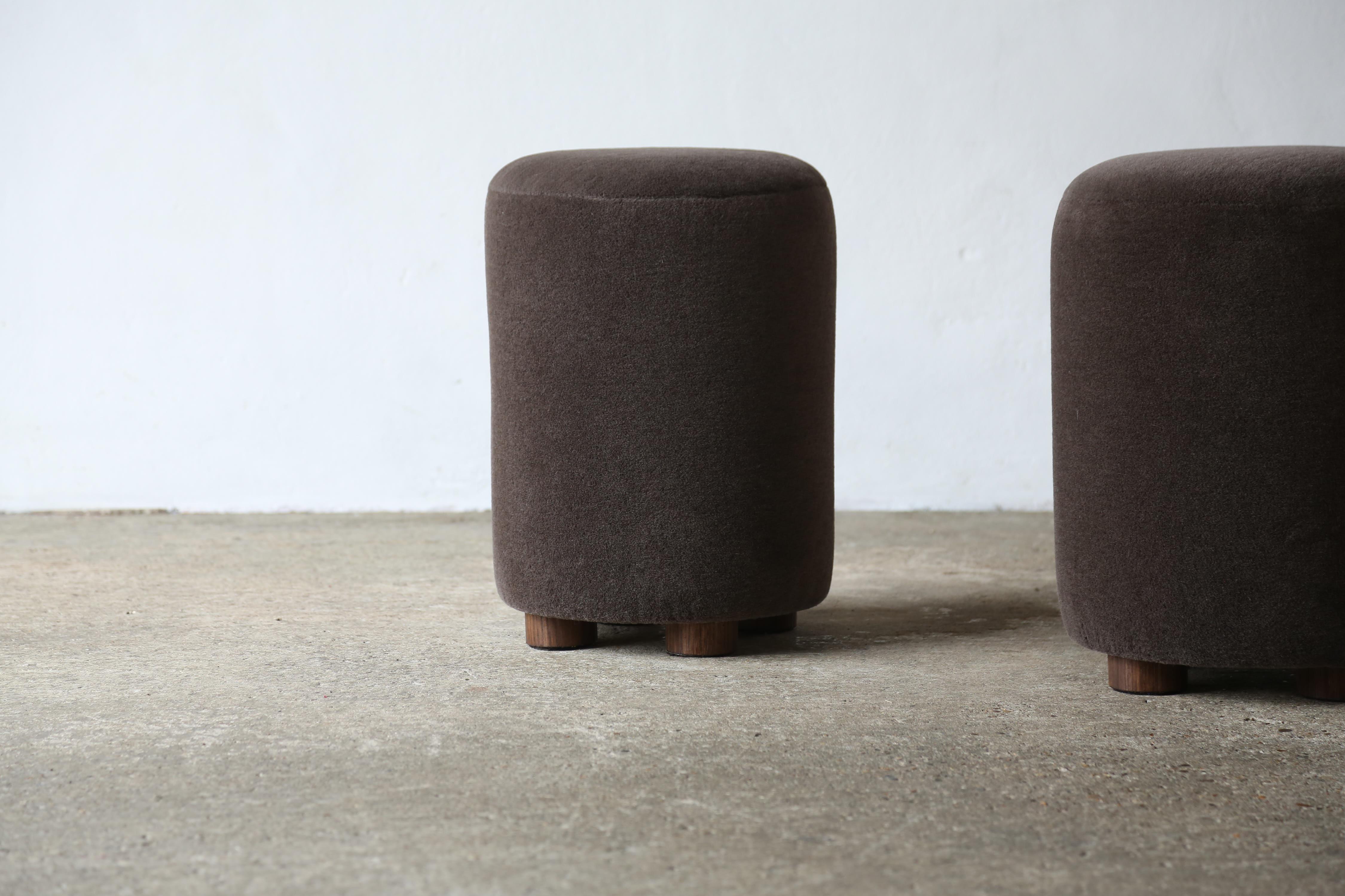 Pair of Round Ottomans / Footstools in Pure Alpaca For Sale 6