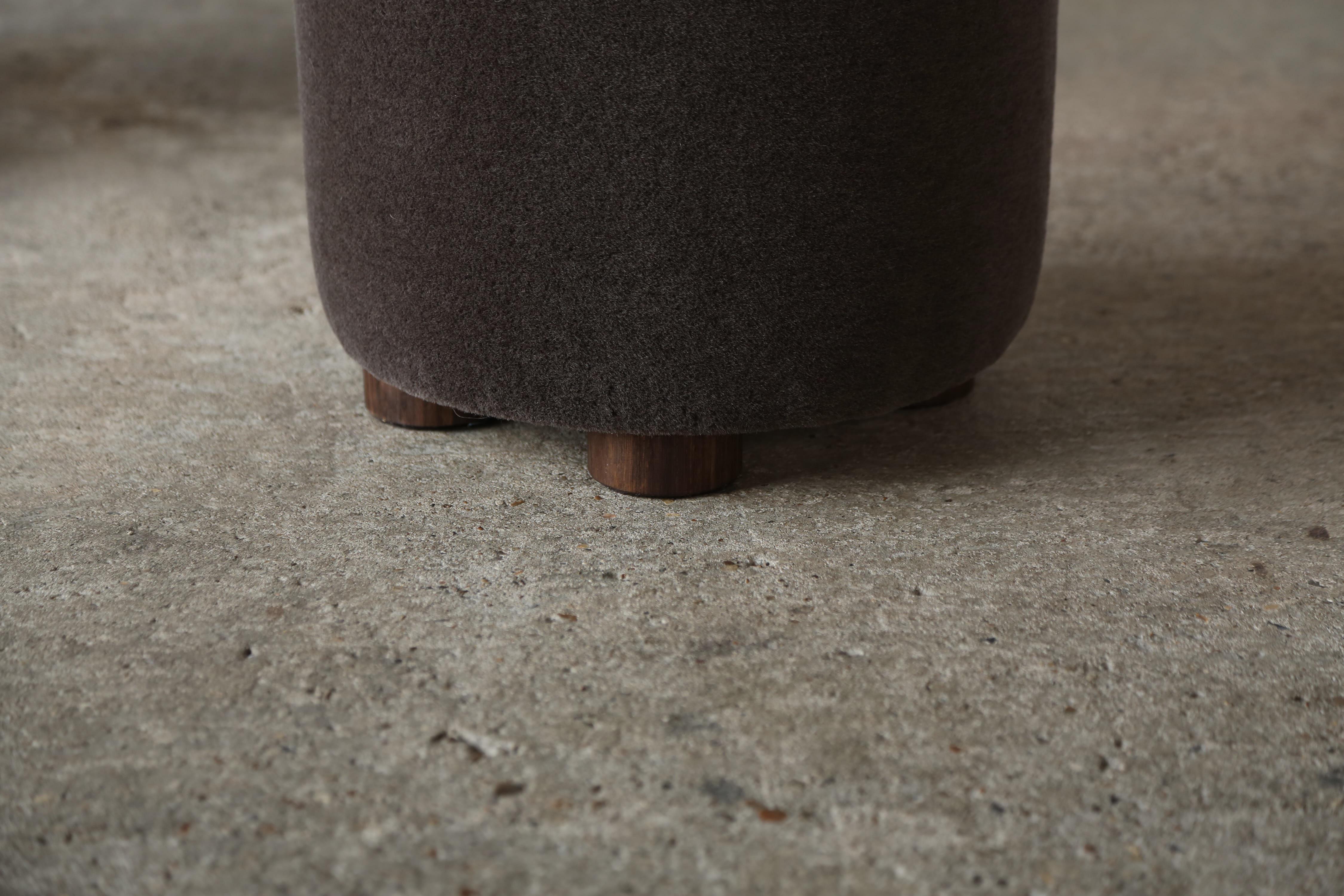 Contemporary Pair of Round Ottomans / Footstools in Pure Alpaca For Sale