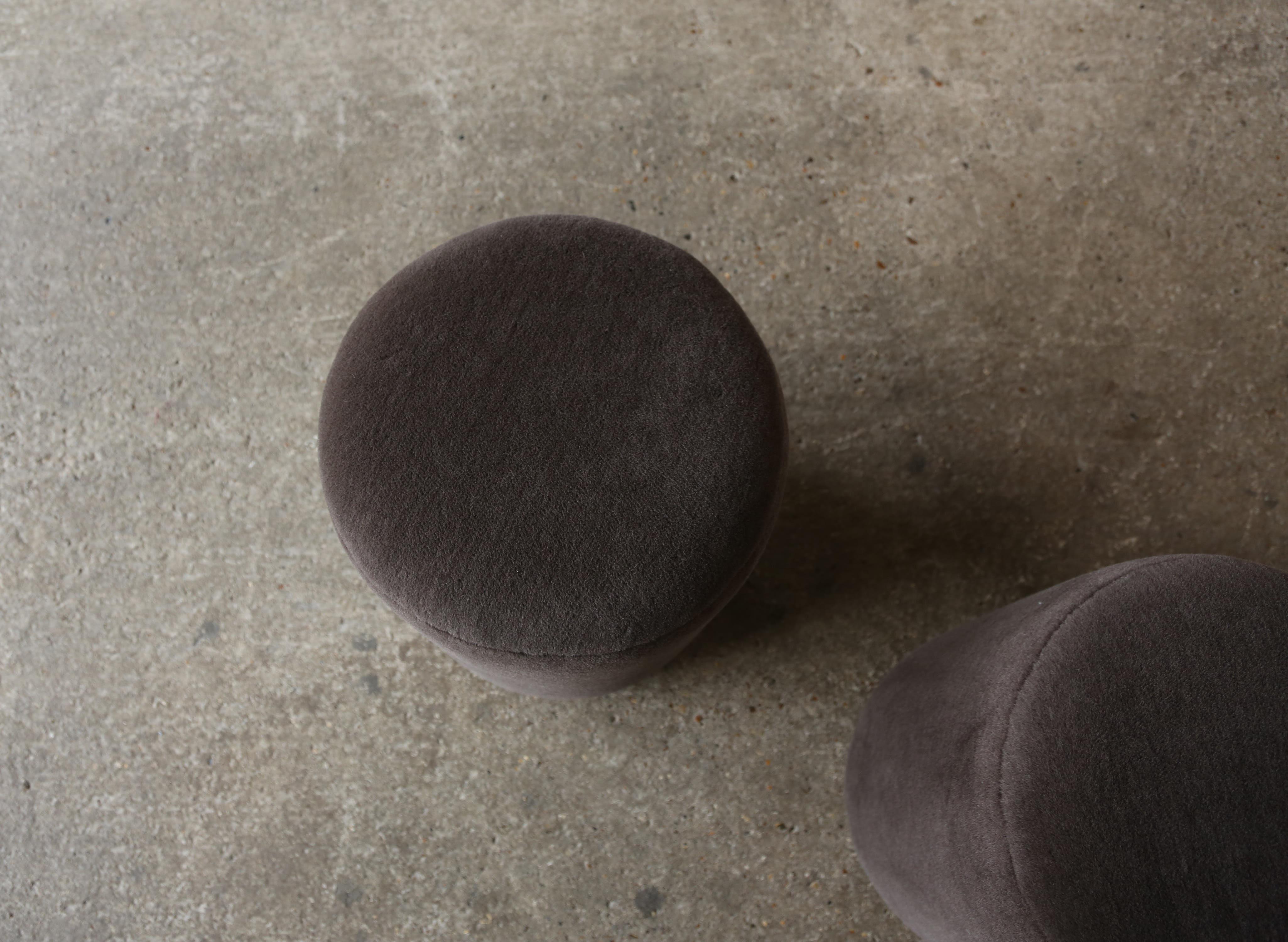 Pair of Round Ottomans / Footstools in Pure Alpaca For Sale 1