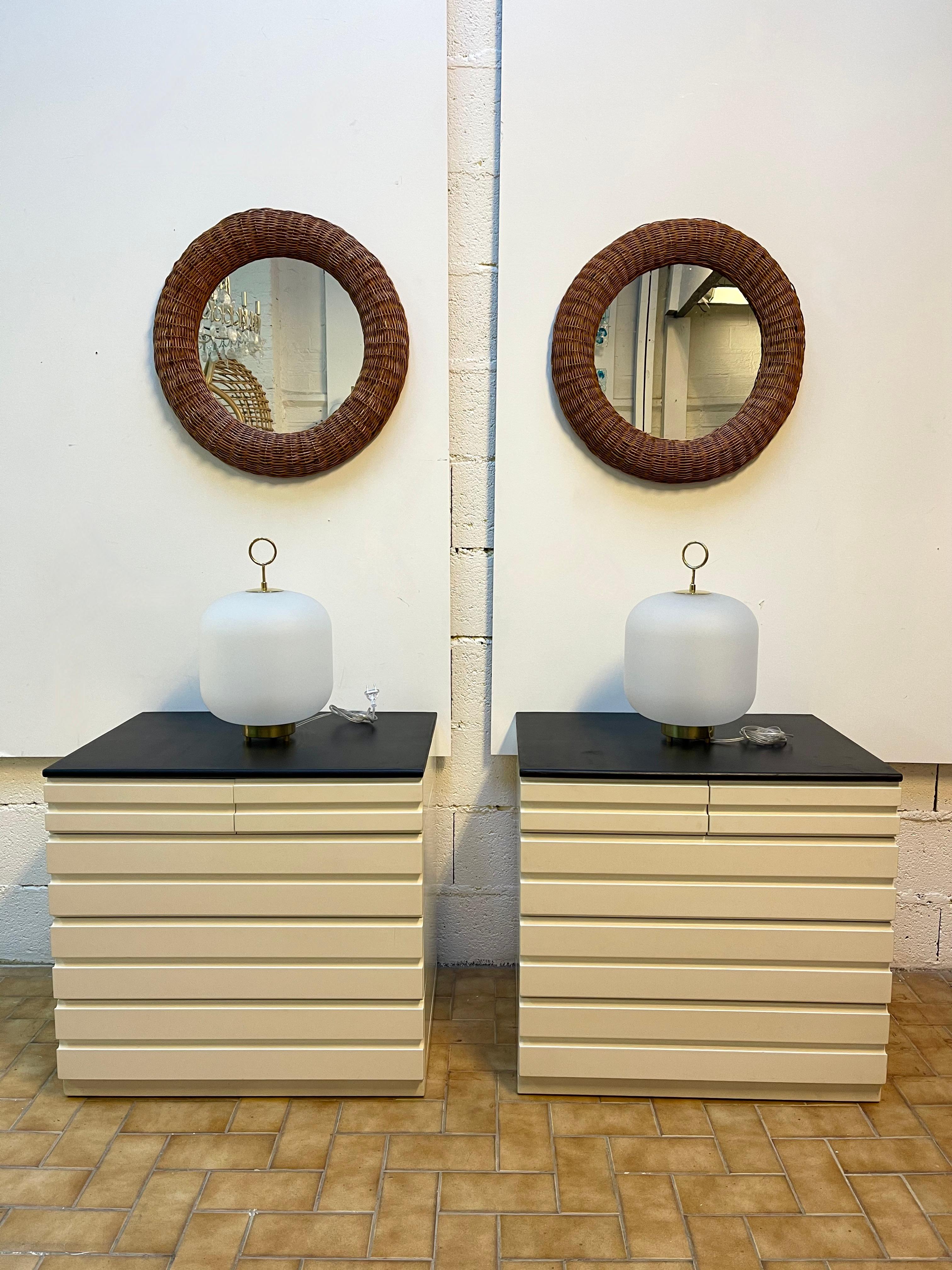 Paire de miroirs ronds en rotin, Italie, 1970 en vente 4
