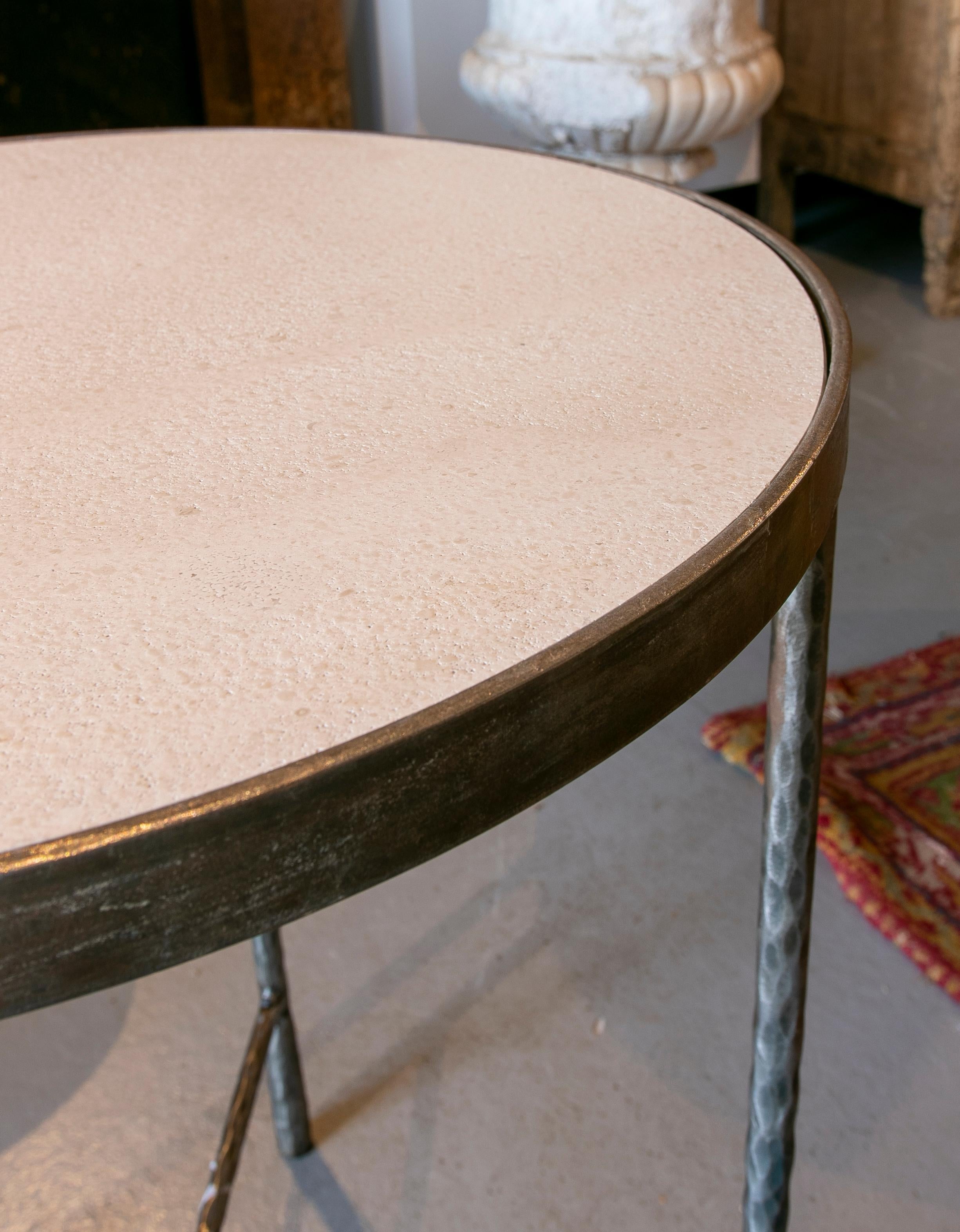 Pair of Round Side Tables in Forged Iron and Limestone Marble Tops For Sale 3