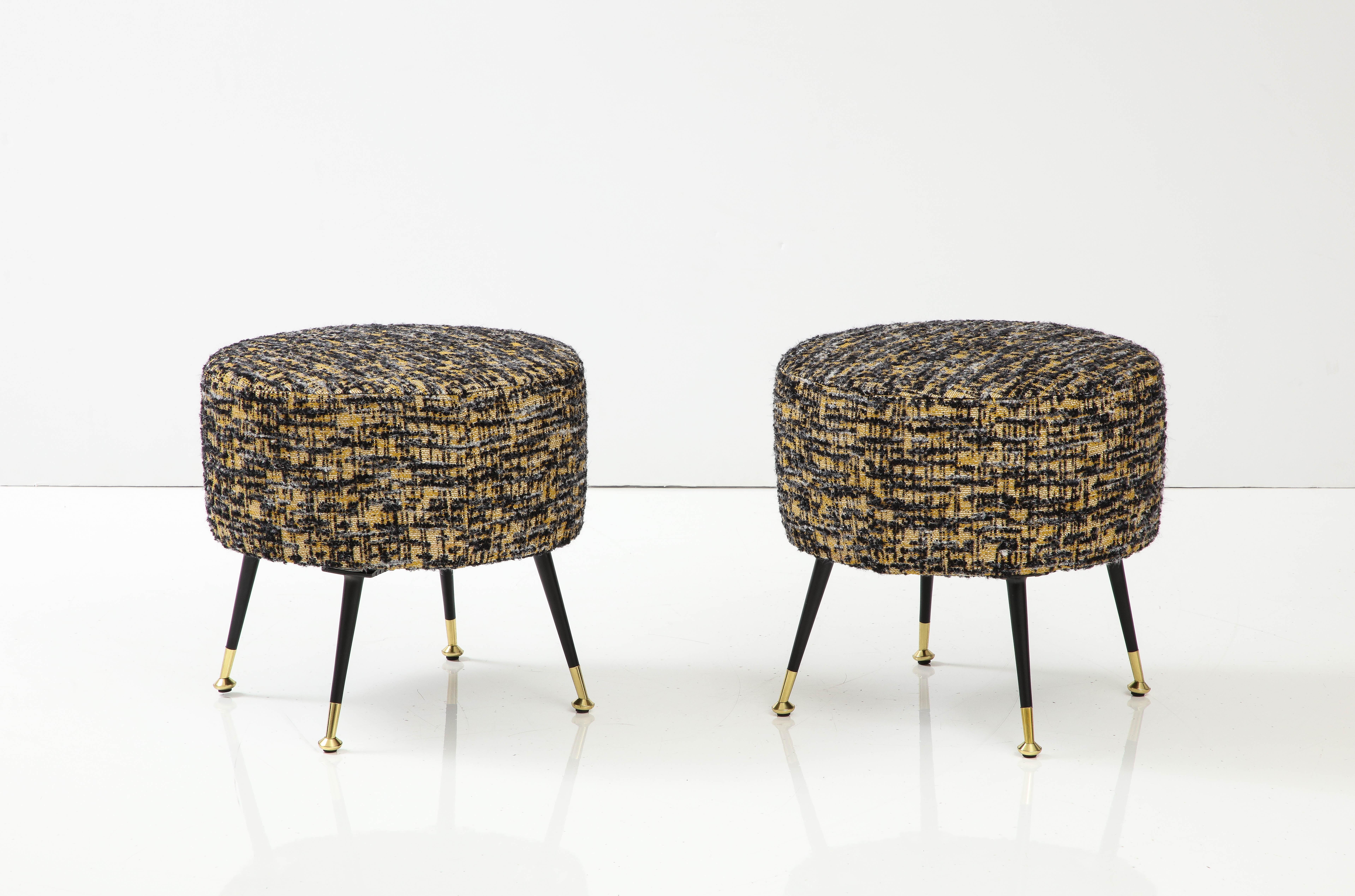 Pair of Round Stools or Poufs in Black Boucle with Black and Brass Legs, Italy For Sale 3