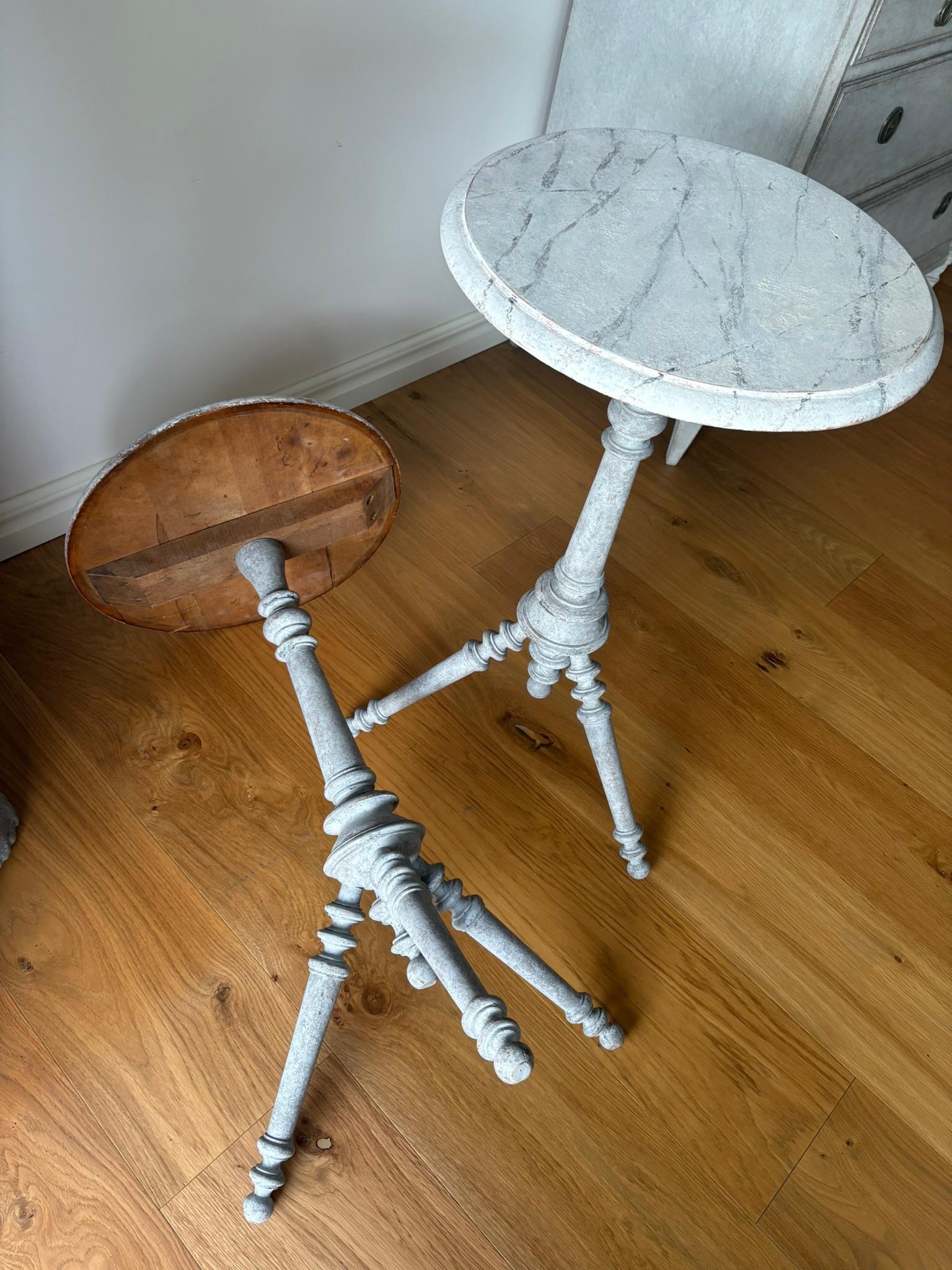 Pair of Round Swedish Pedestal Side Tables For Sale 2