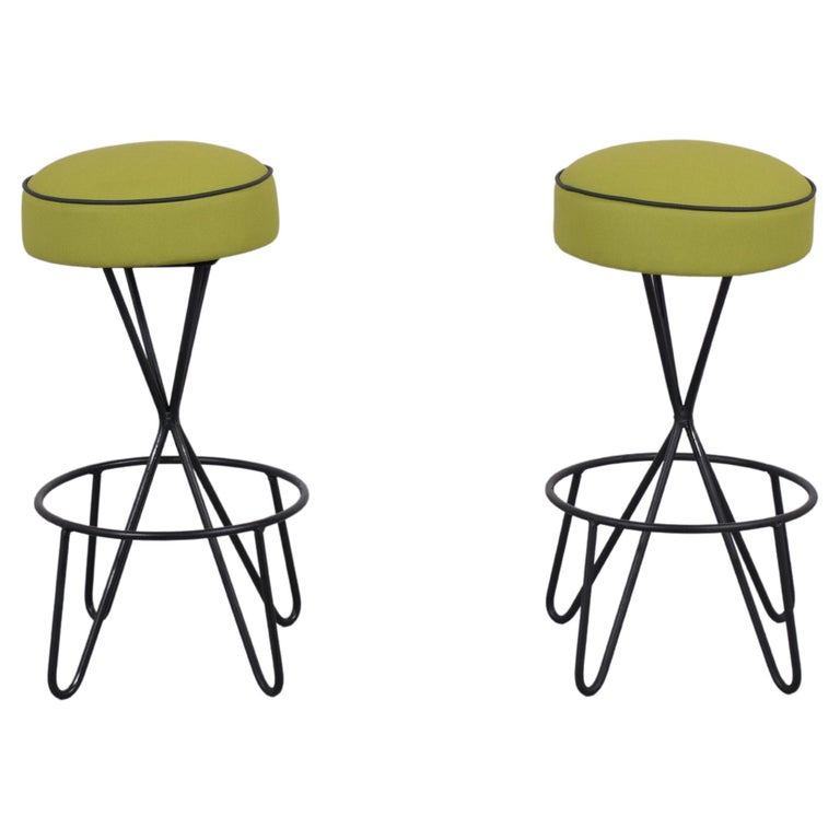 Pair of MidCentury Modern Swivel Bar Stools For Sale at 1stDibs