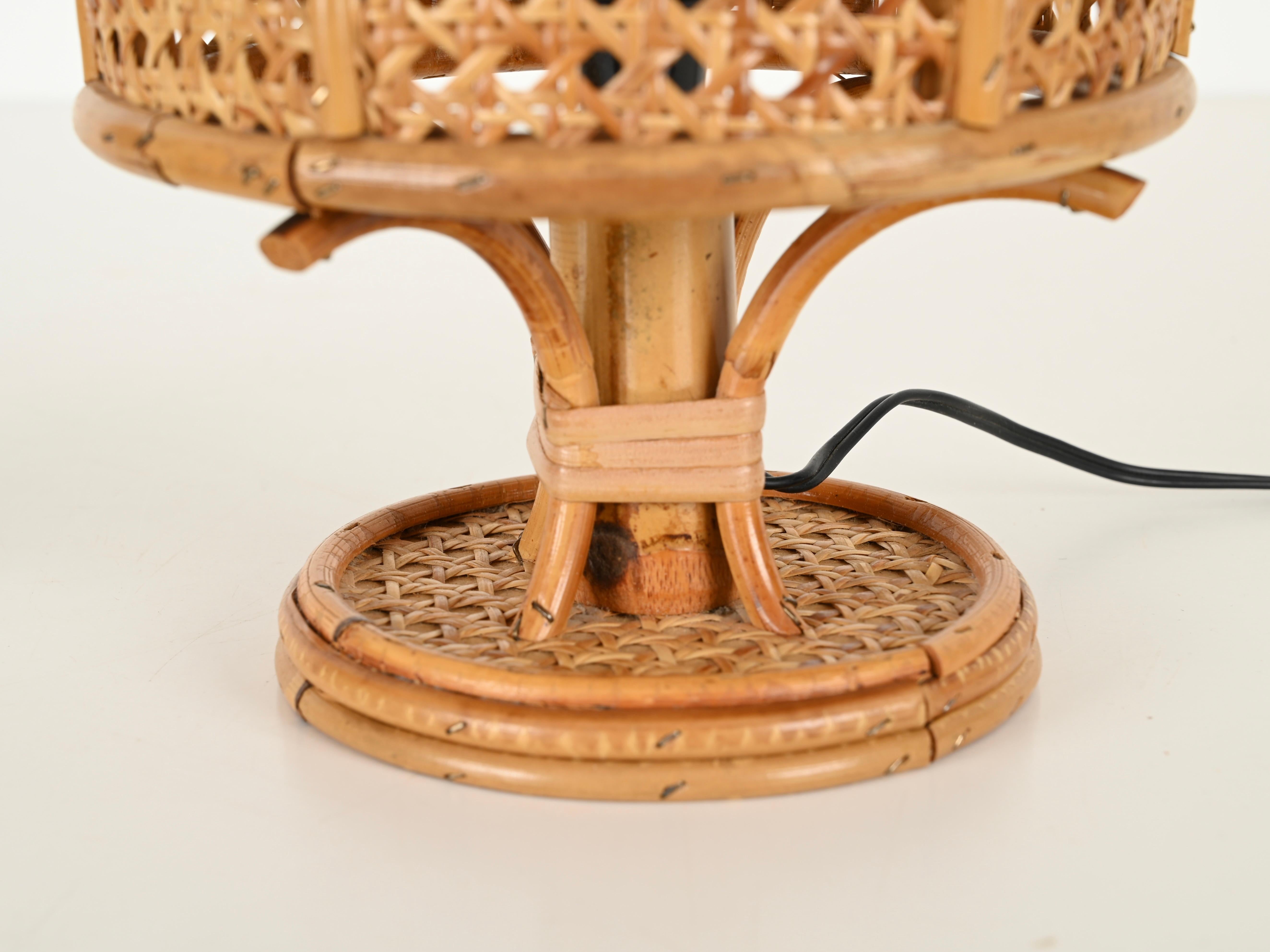 Pareja de lámparas de mesa redondas de bambú, ratán y paja de Viena, Sognot, Italia 1960 Bambú en venta