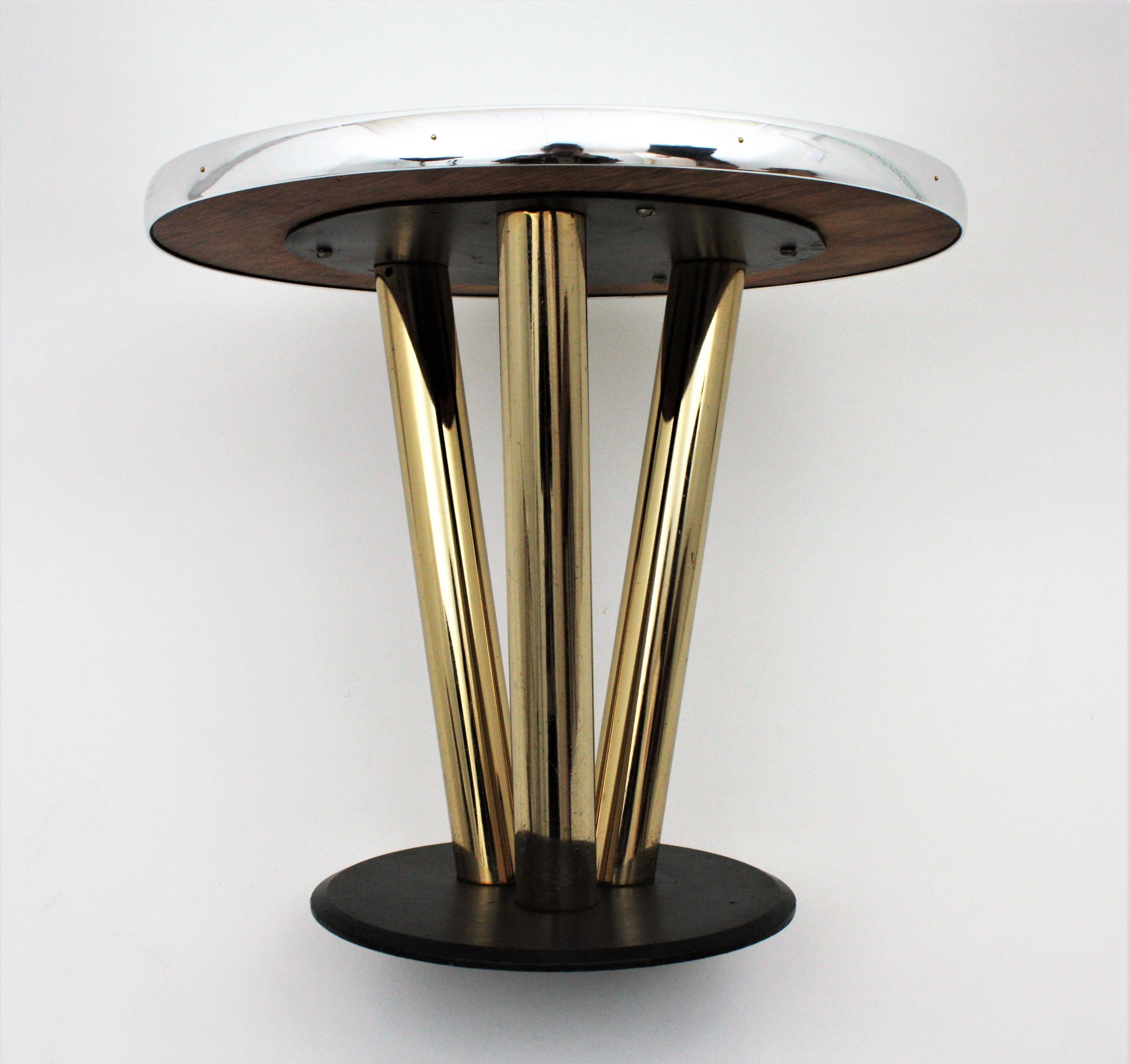 Pair of Round Side Tables in Brass, Mirror and Black Lacquer For Sale 5