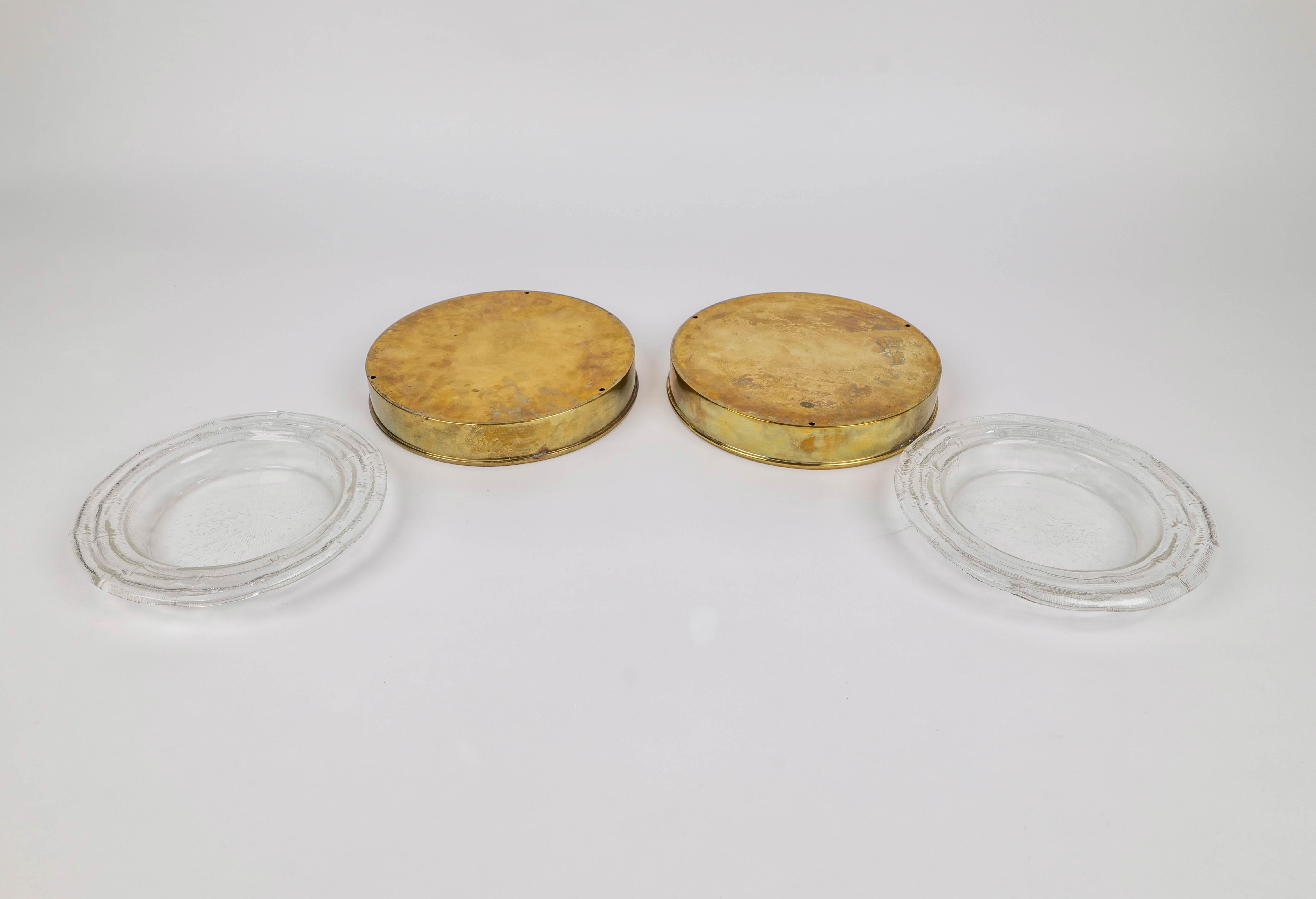 Pair of Round Vide Pocket Emptier Bowls in Brass and Murano Glass, Italy, 1970s For Sale 1