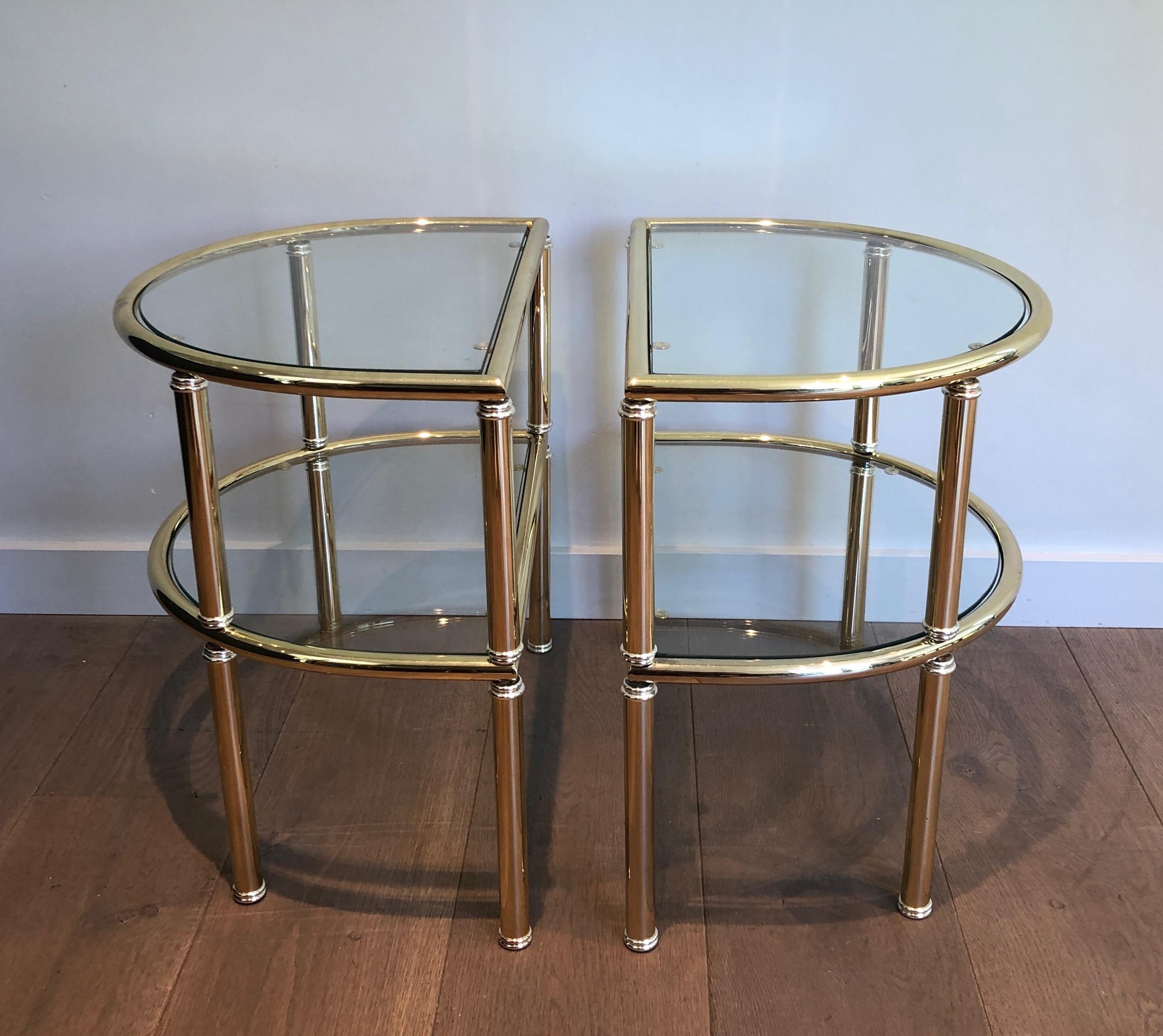Mid-Century Modern Pair of Rounded Brass and Silvered Side Tables For Sale