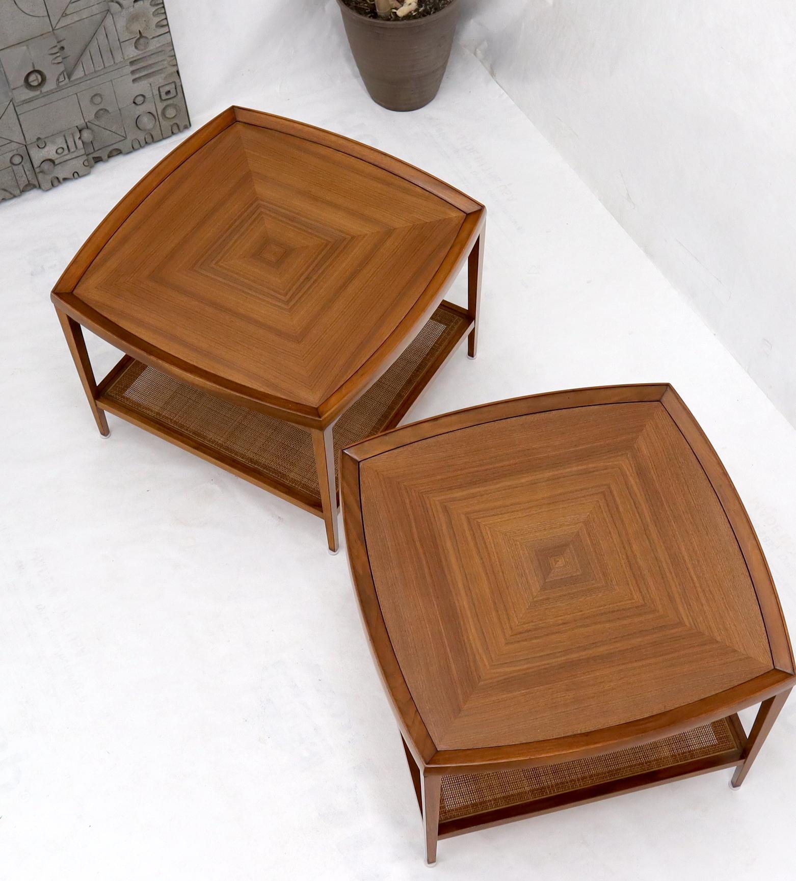 Lacquered Pair of Rounded Square Shape Two Tier Walnut End Lamp Side Tables Stands