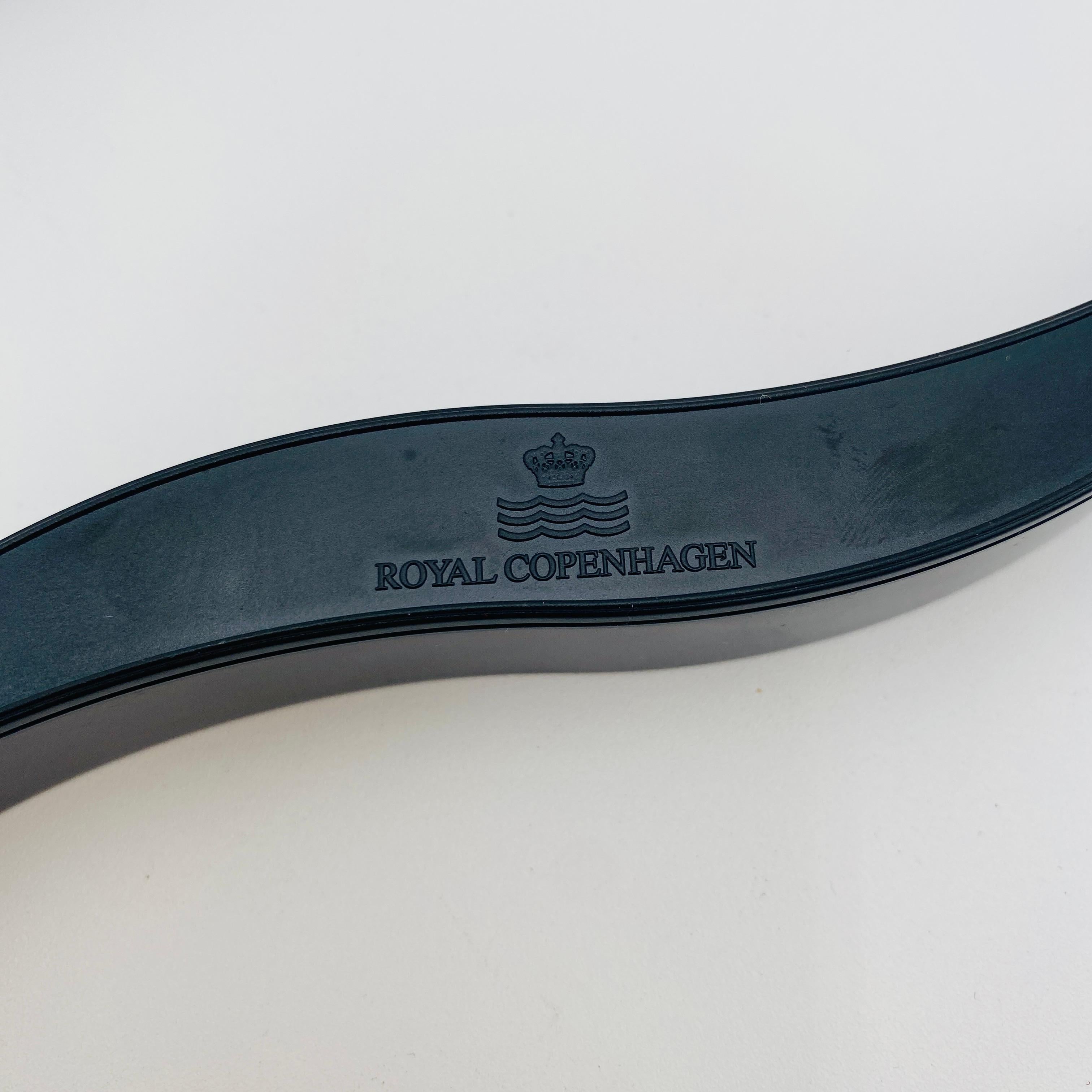 Paar Untersetzer von Royal Copenhagen von Helle Damkjær, Dänemark, 1960er Jahre (Moderne der Mitte des Jahrhunderts) im Angebot