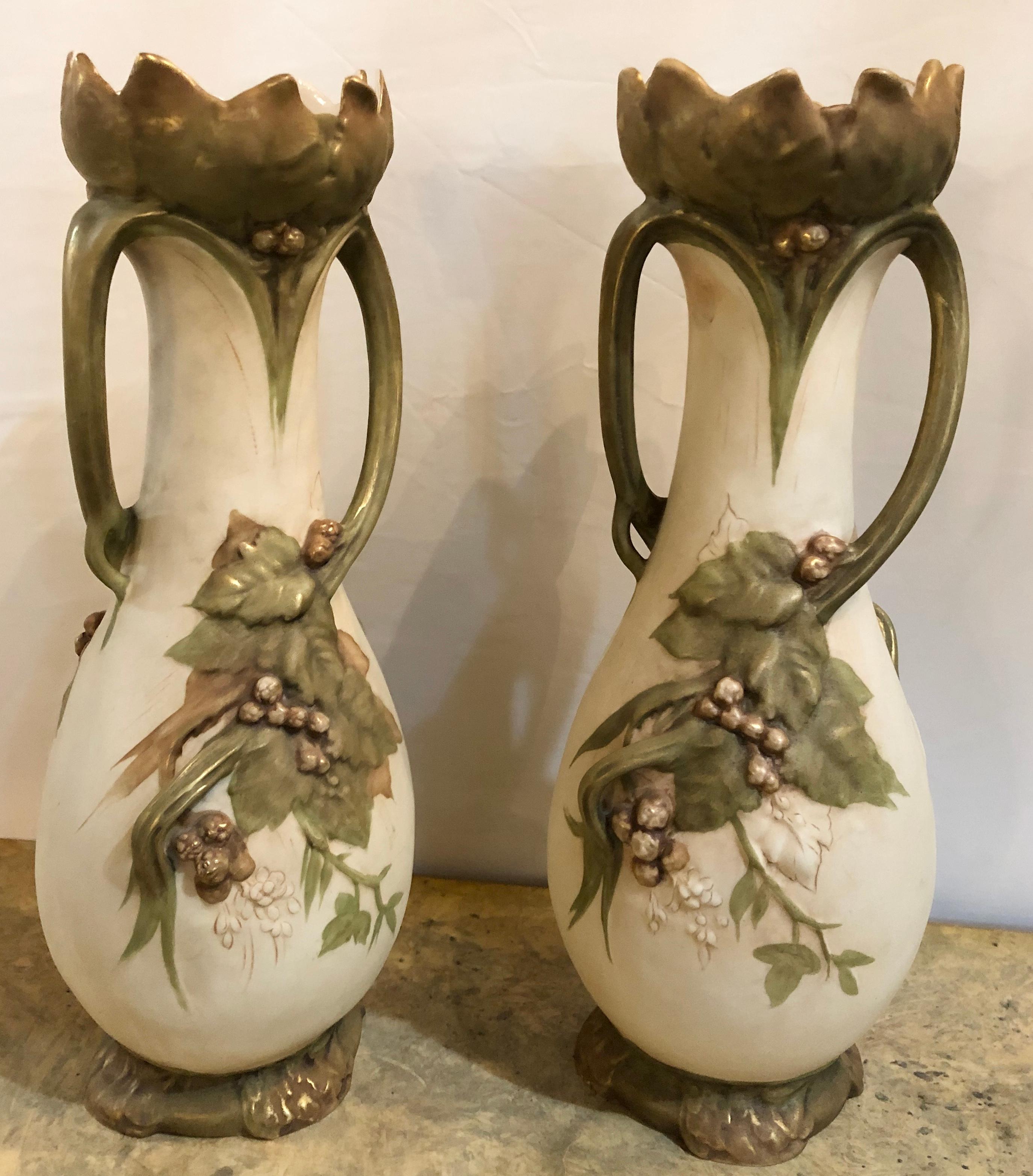 royal dux vase