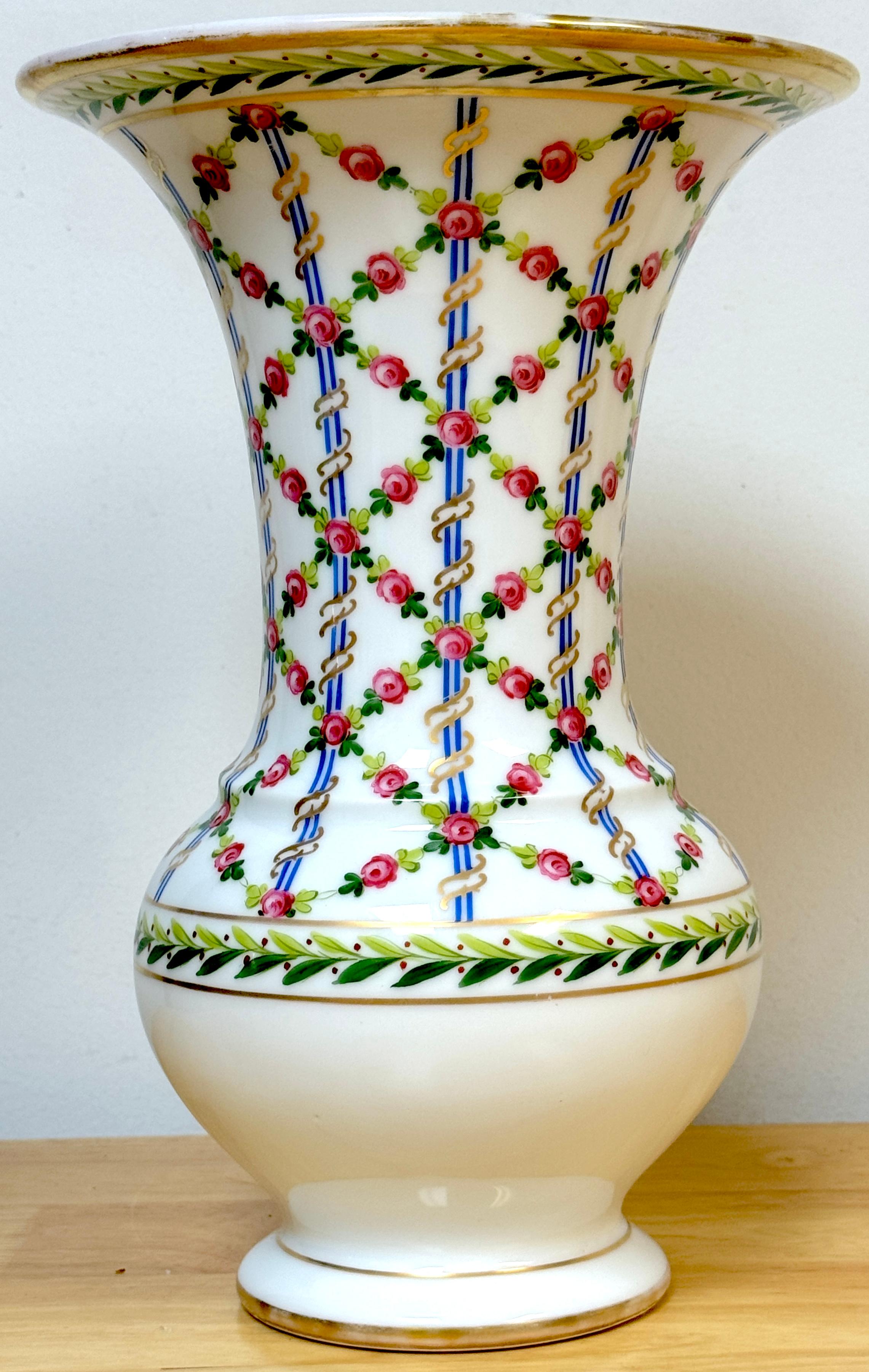 Austriaco Pair of Royal Vienna Sevres Style Floral Trellis Vases, Artist Signed 'Nash' in vendita
