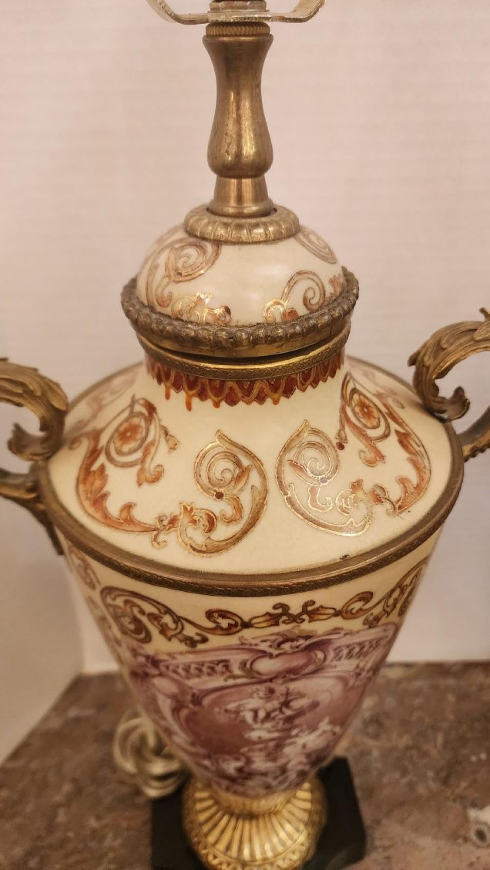 Pareja de lámparas de estilo vienés real con soportes de bronce en venta 2