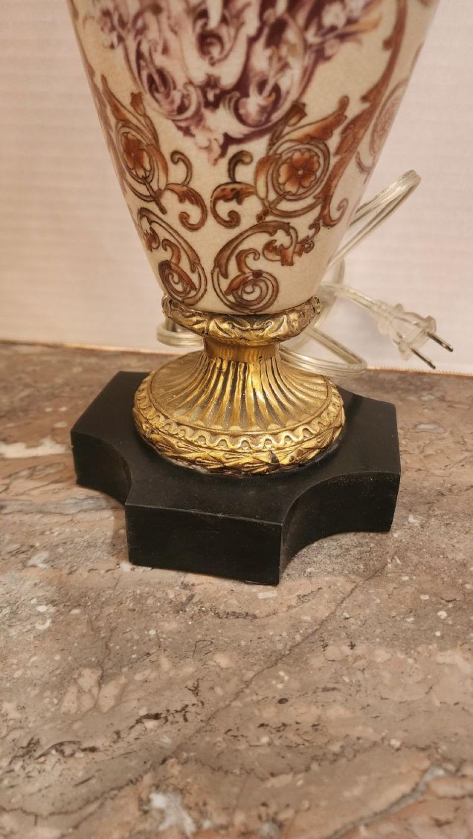 Pareja de lámparas de estilo vienés real con soportes de bronce en Bueno estado para la venta en Dallas, TX