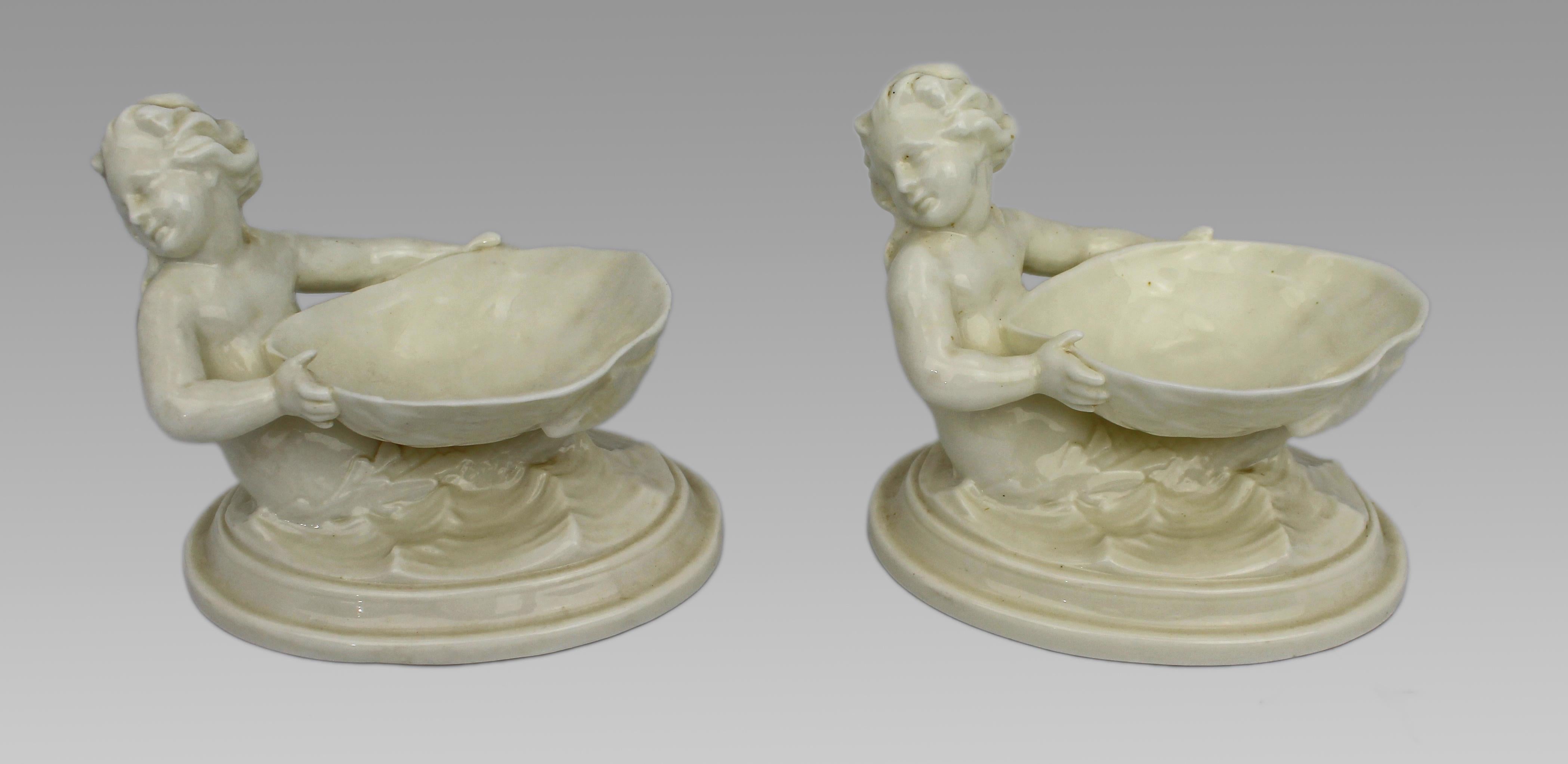 Pareja de saleros Royal Worcester Blanc de Chine Merchild Británico en venta