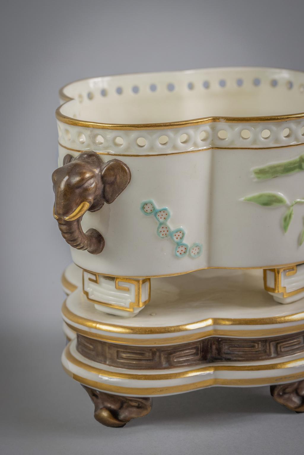 English Pair of Royal Worcester Cachepots, circa 1880 For Sale