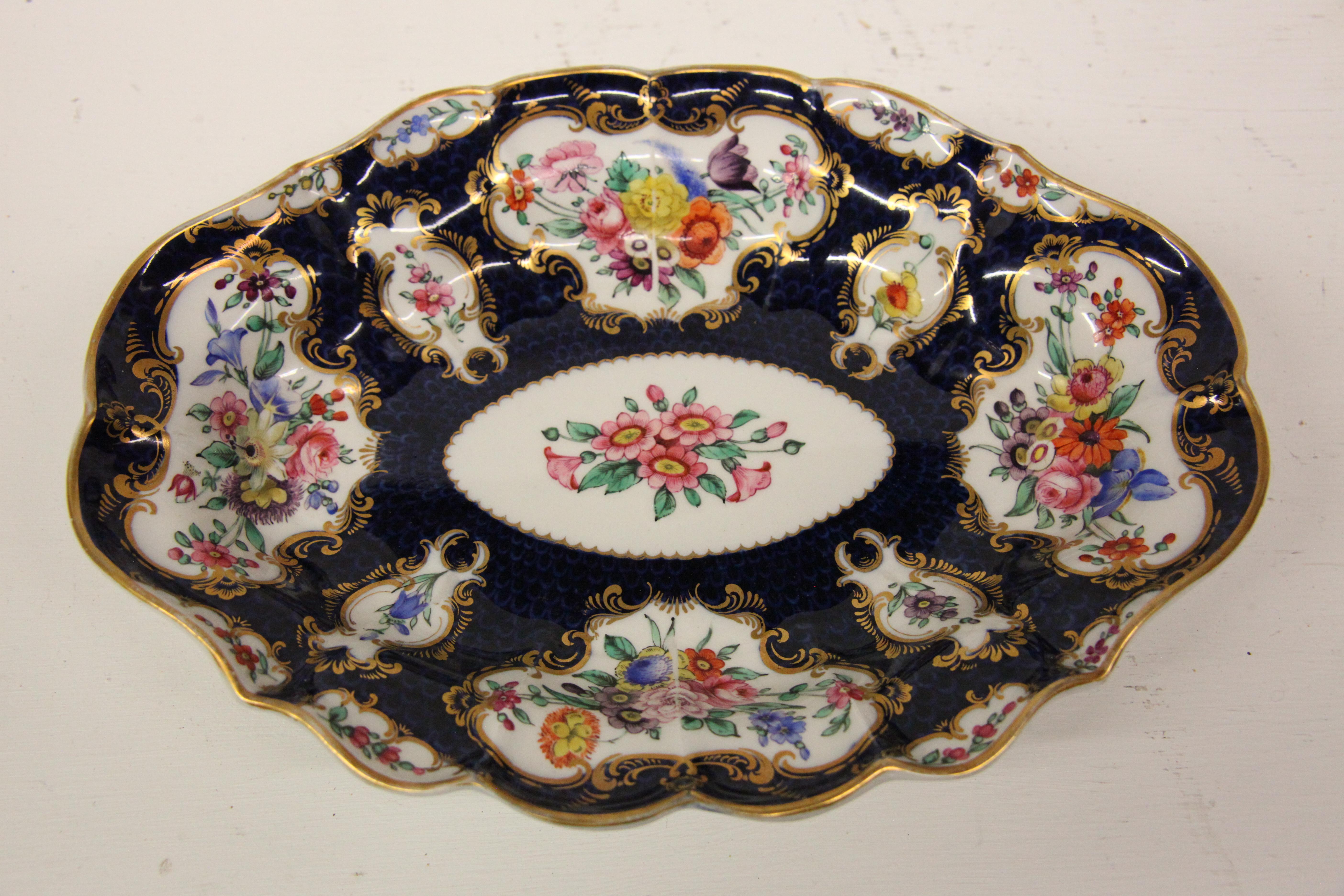 Pareja de Platos Ovalados Royal Worcester Dorado en venta