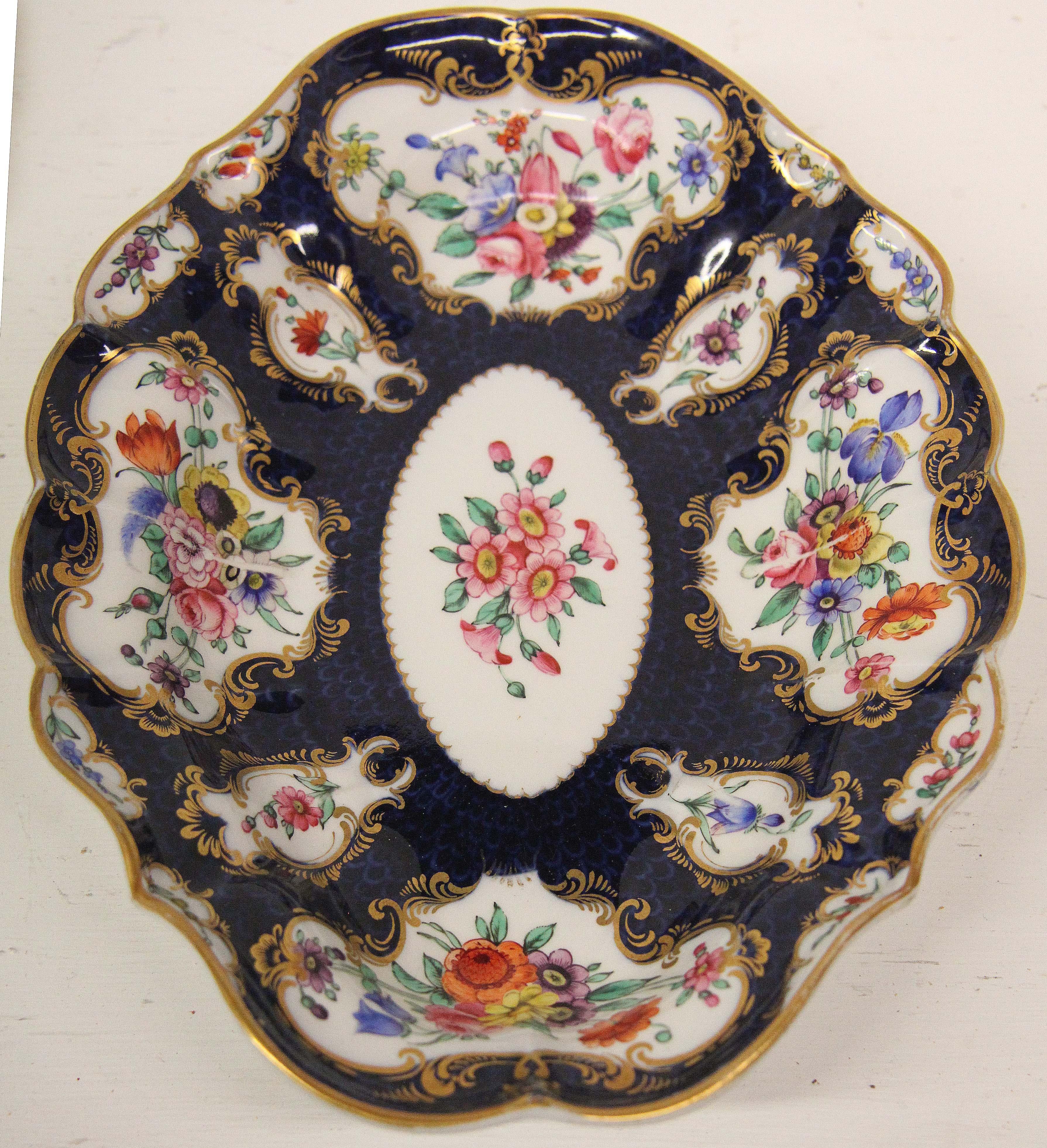 Pareja de Platos Ovalados Royal Worcester en venta 2