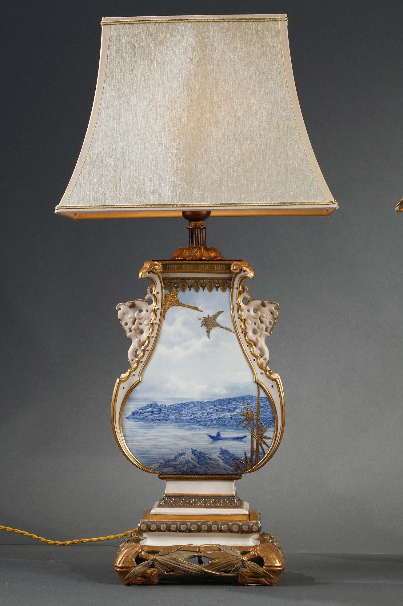Japonisme Pair of Royal Worcester Porcelain Lamp-Mounted Vases, England, 1877