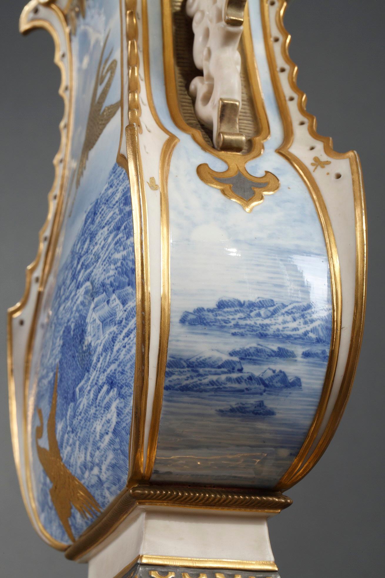 Pair of Royal Worcester Porcelain Lamp-Mounted Vases, England, 1877 3