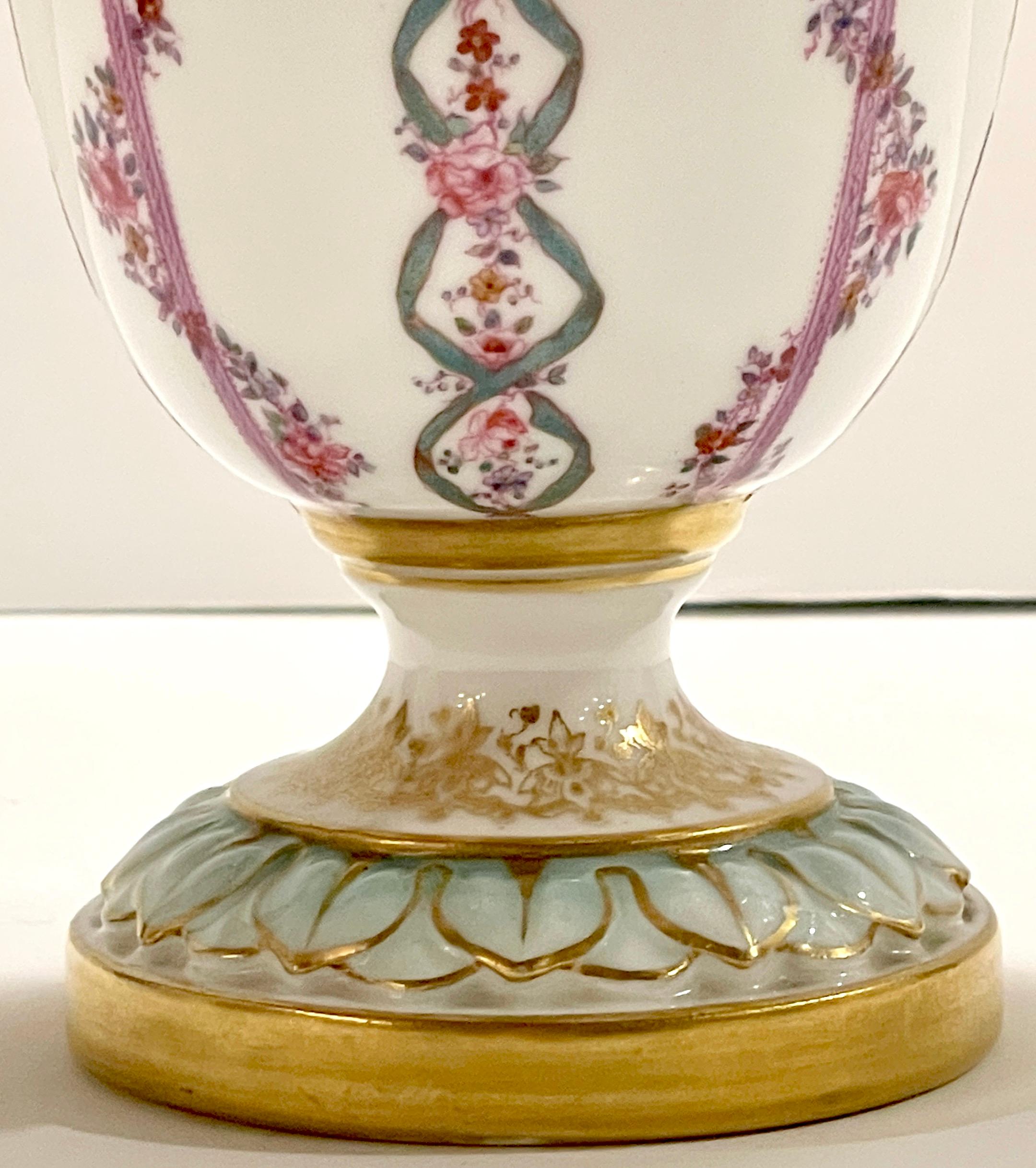 Pair of Royal Worcester Transitional Neoclassical Style Vases, England, 1901 For Sale 3