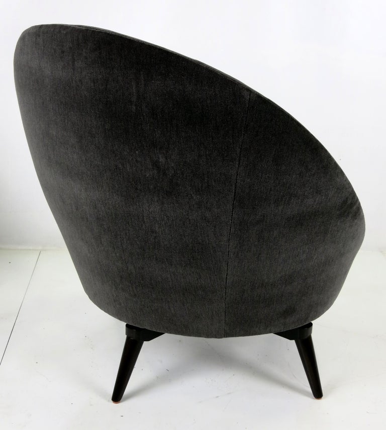 Pair of Velvet Swivel Egg Chairs For Sale at 1stdibs