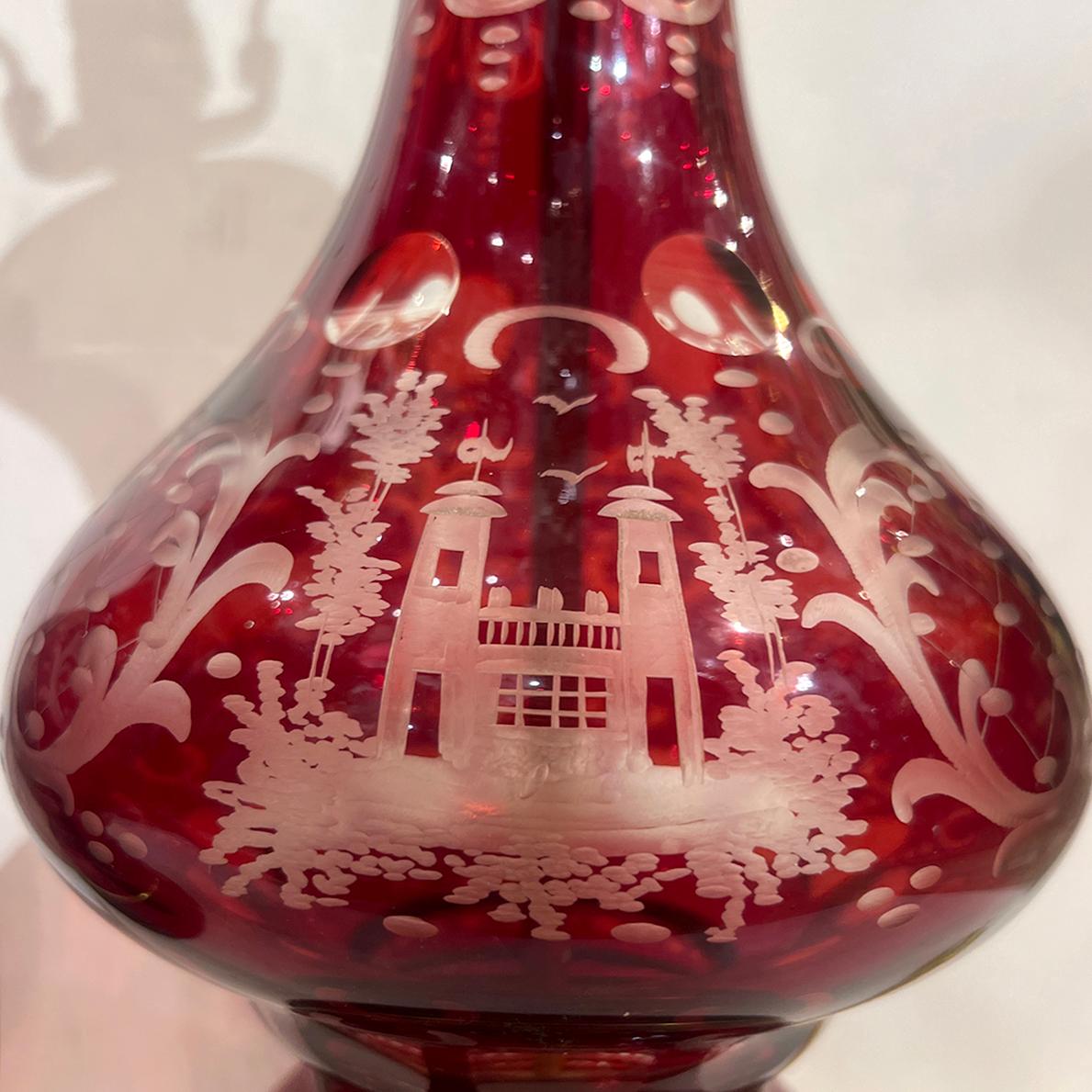 Français Paire de lampes en verre rouge Rubi en vente