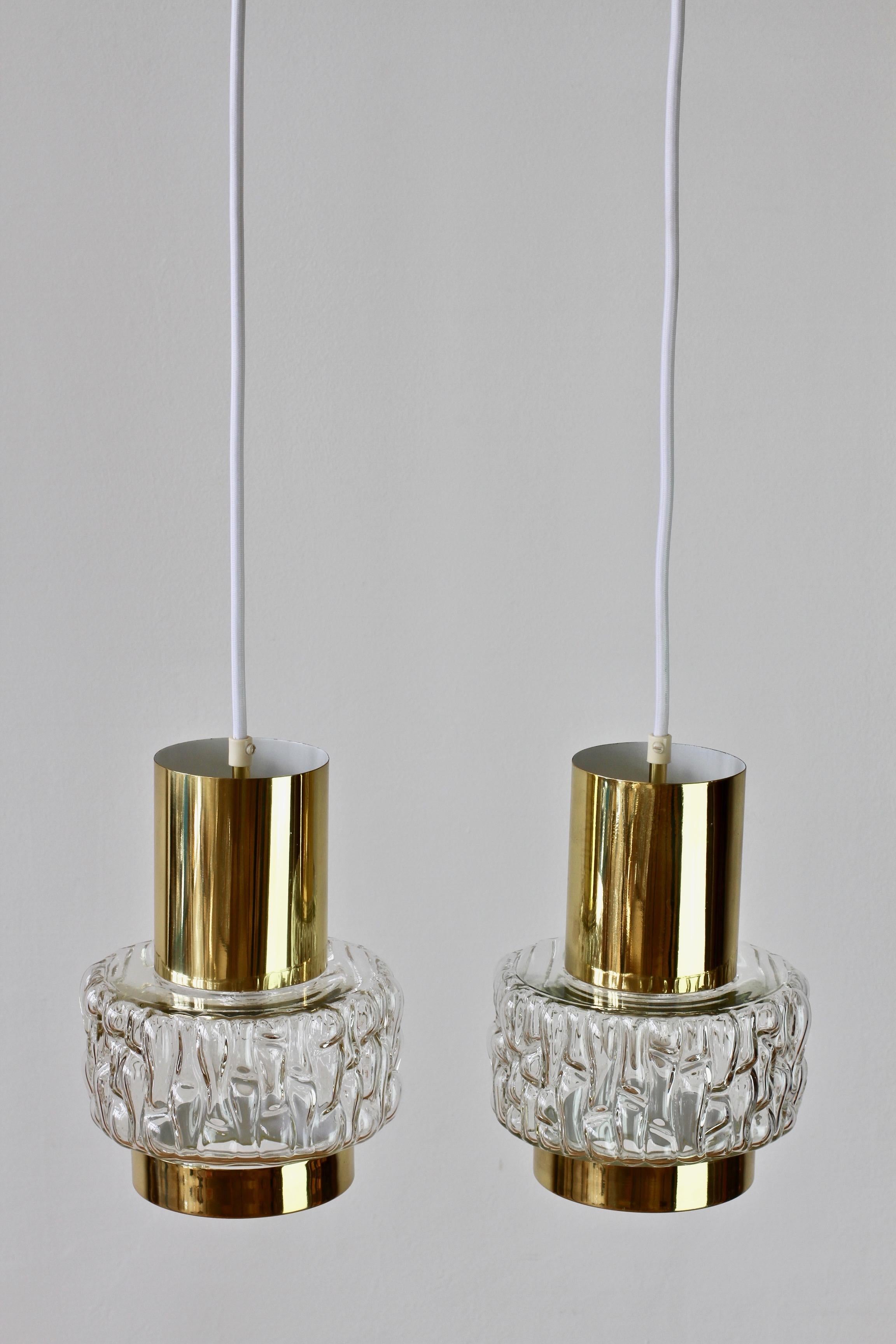 Rupert Nikoll Rare Pair of Austrian Brass & Textured Glass Pendant Lights Lamps For Sale 3