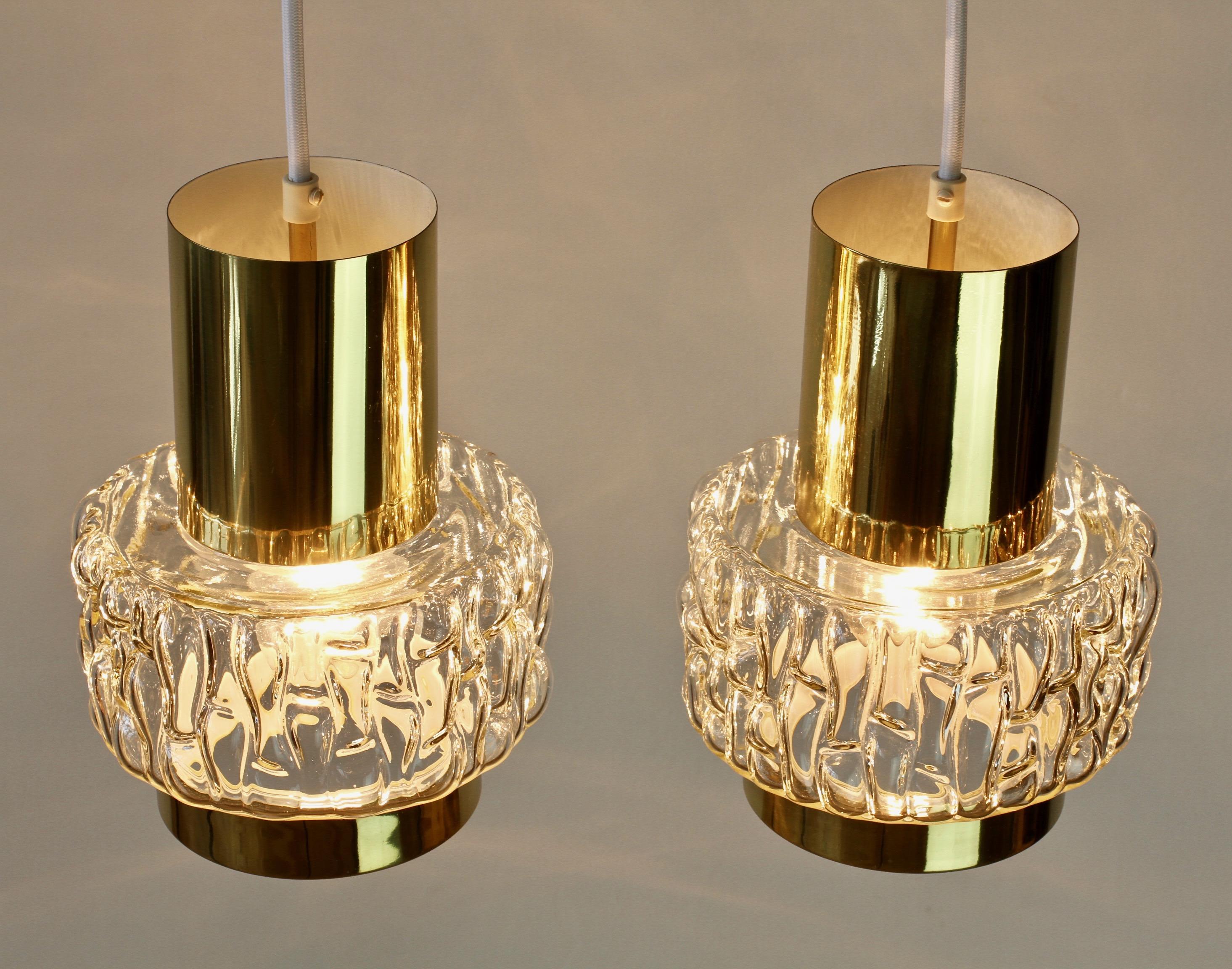 Rupert Nikoll Rare Pair of Austrian Brass & Textured Glass Pendant Lights Lamps For Sale 6
