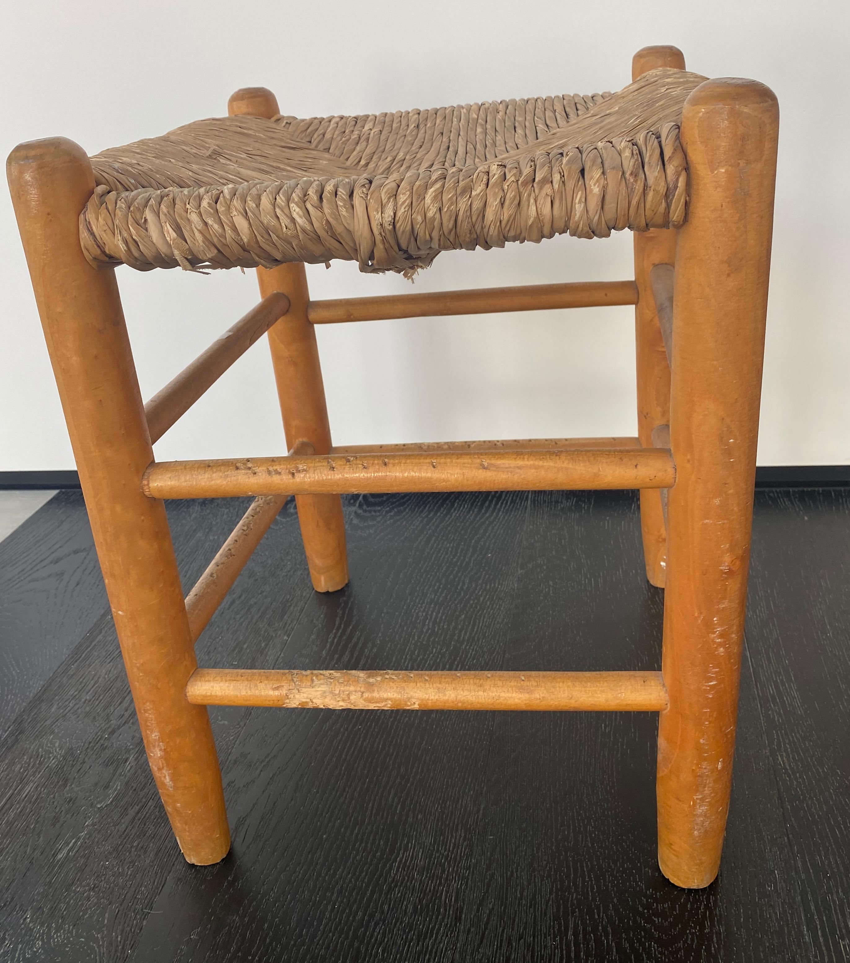 Hand-Crafted Pair of Wood and Straw Stools by Charlotte Perriand For Sale