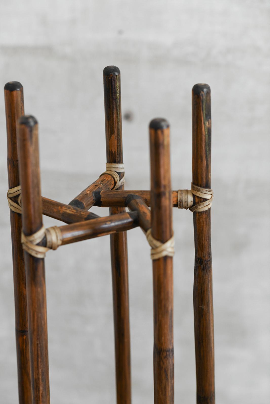 Leather Pair of rush vase holders with leather bindings, McGuire San Francisco 1970