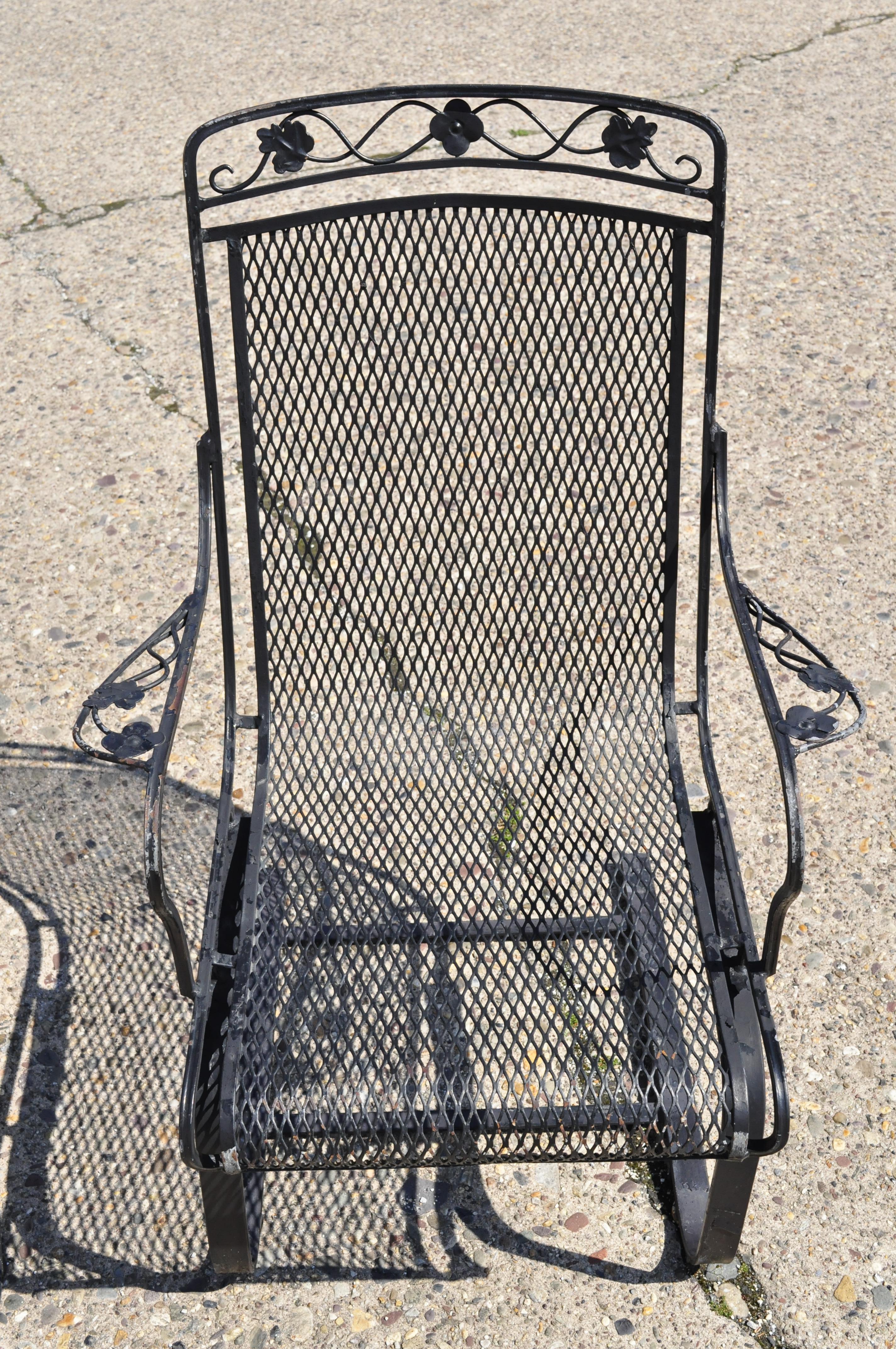 wrought iron bounce chair