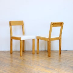 Pair of Russel Wright Dining Chairs for American Modern