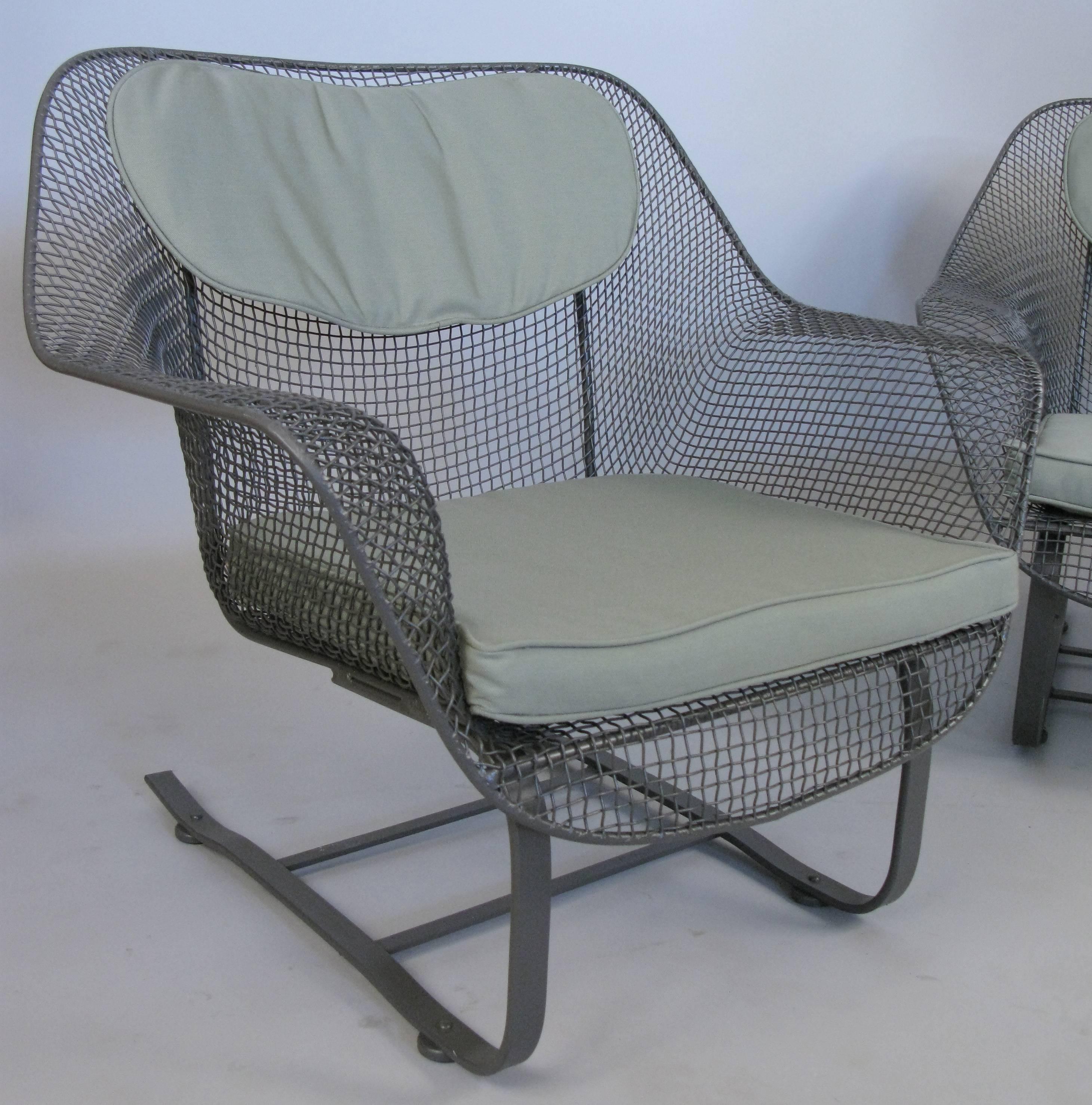 Mid-20th Century Pair of Russell Woodard 1950s Sculptura Lounge Chairs