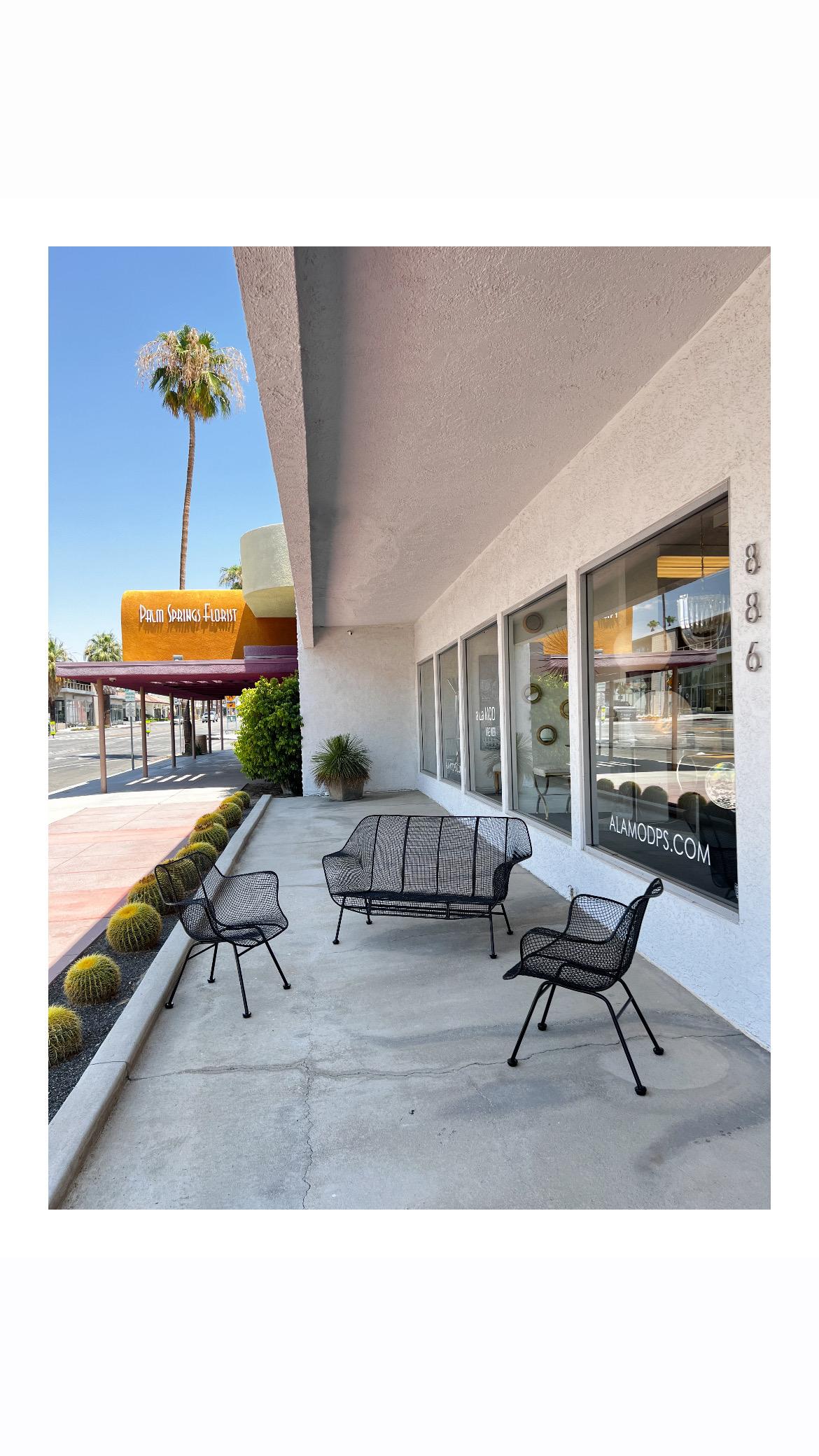 Metal Pair of Russell Woodard Sculptura Lounge Chairs For Sale