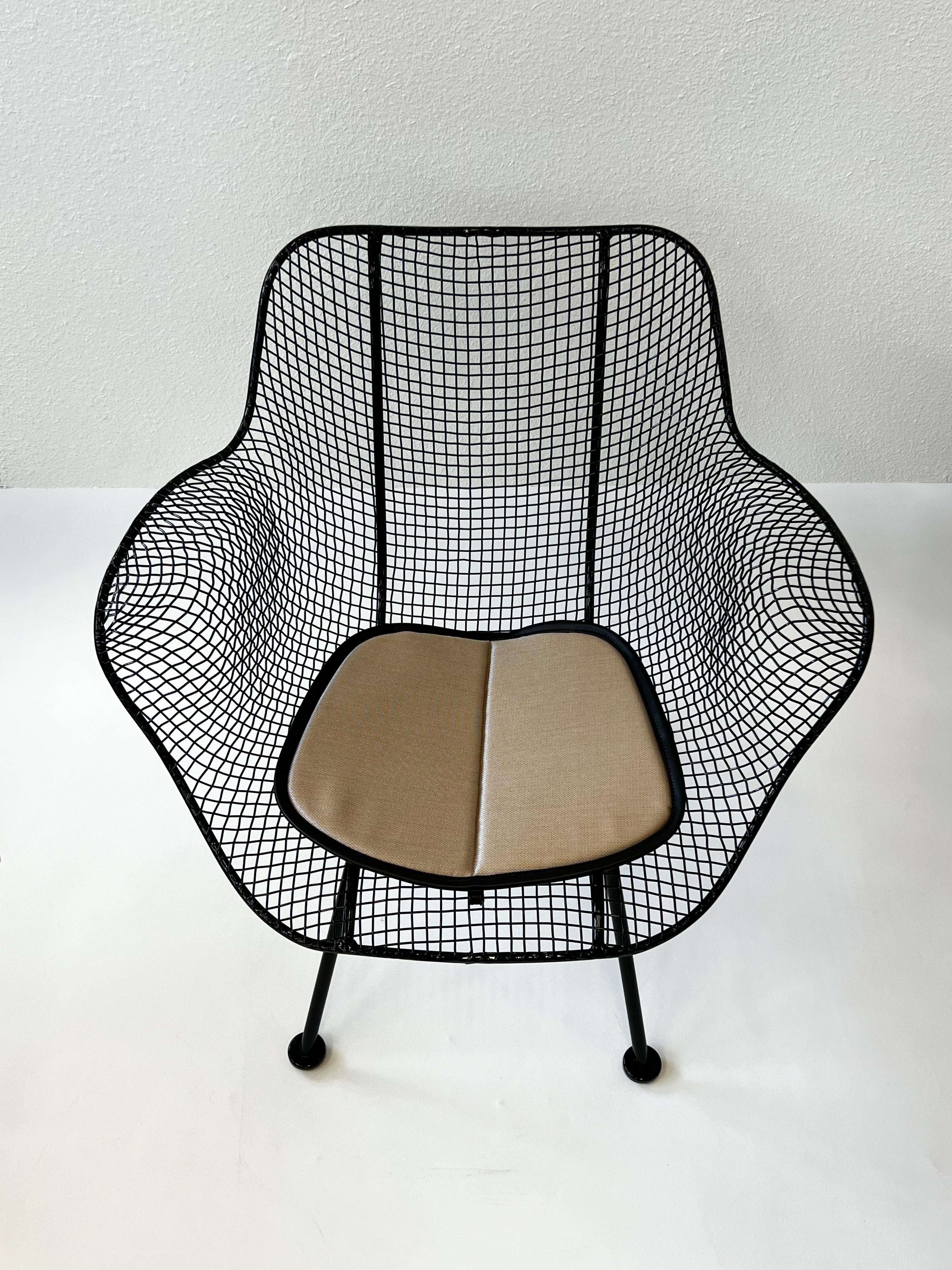 Pair of Russell Woodard Sculptura Lounge Chairs For Sale 1