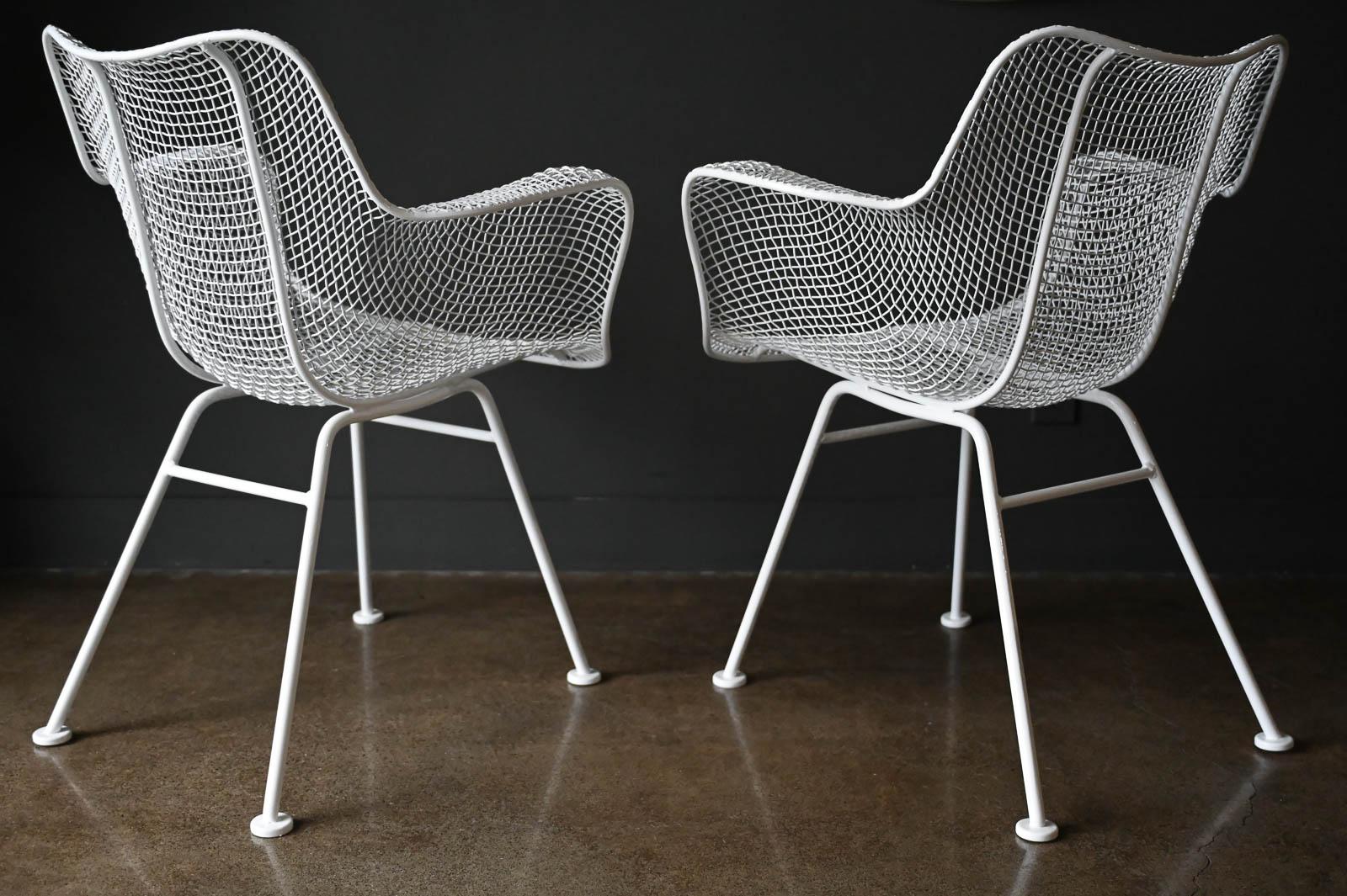 American Pair of Russell Woodard Sculptura Outdoor Chairs, ca. 1950 For Sale
