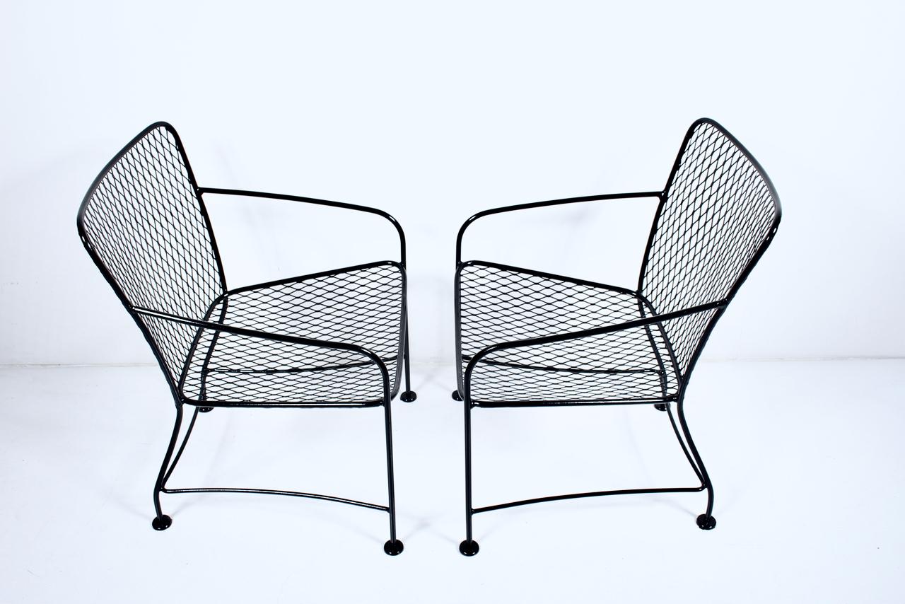 Pair of Russell Woodard Style Black Wrought Iron Lounge Chairs, 1960's For Sale 11
