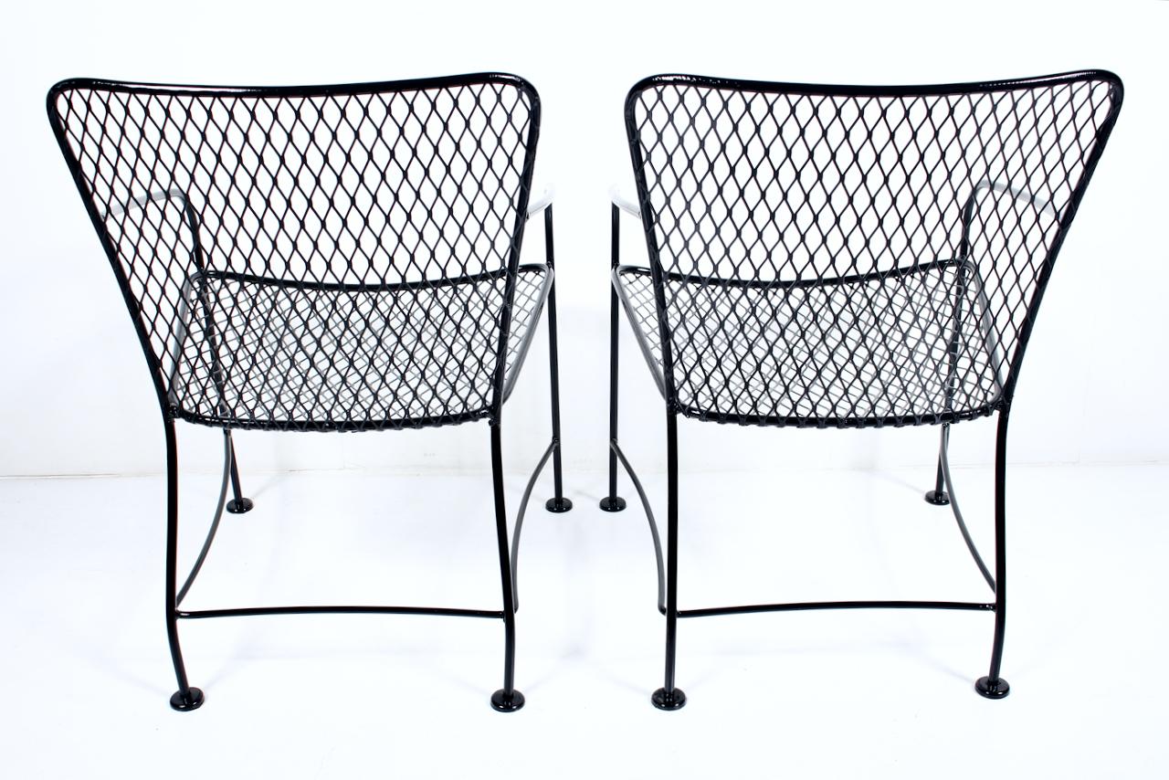 Pair of Russell Woodard Style Black Wrought Iron Lounge Chairs, 1960's For Sale 1