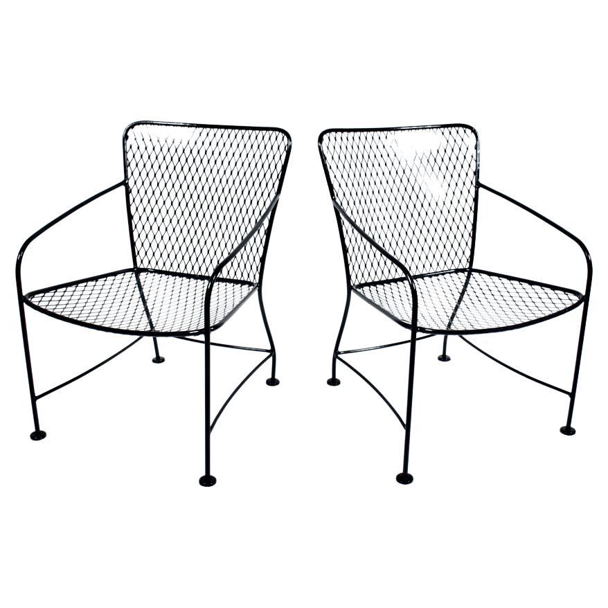Pair of Russell Woodard Style Black Wrought Iron Lounge Chairs, 1960's For Sale