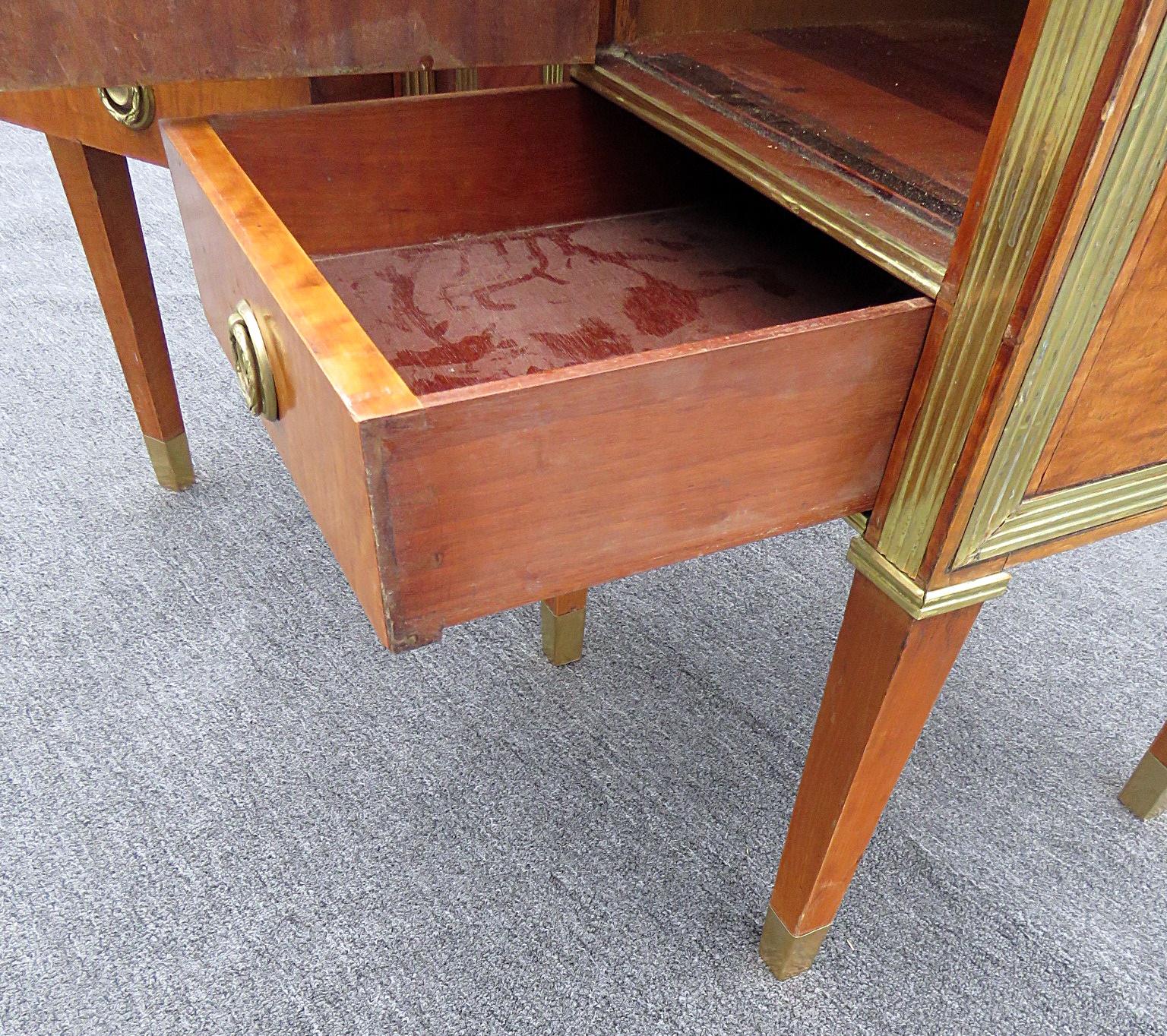 Pair of Russian Baltic Mahogany Brass Mounted Style Nightstands Tables 5