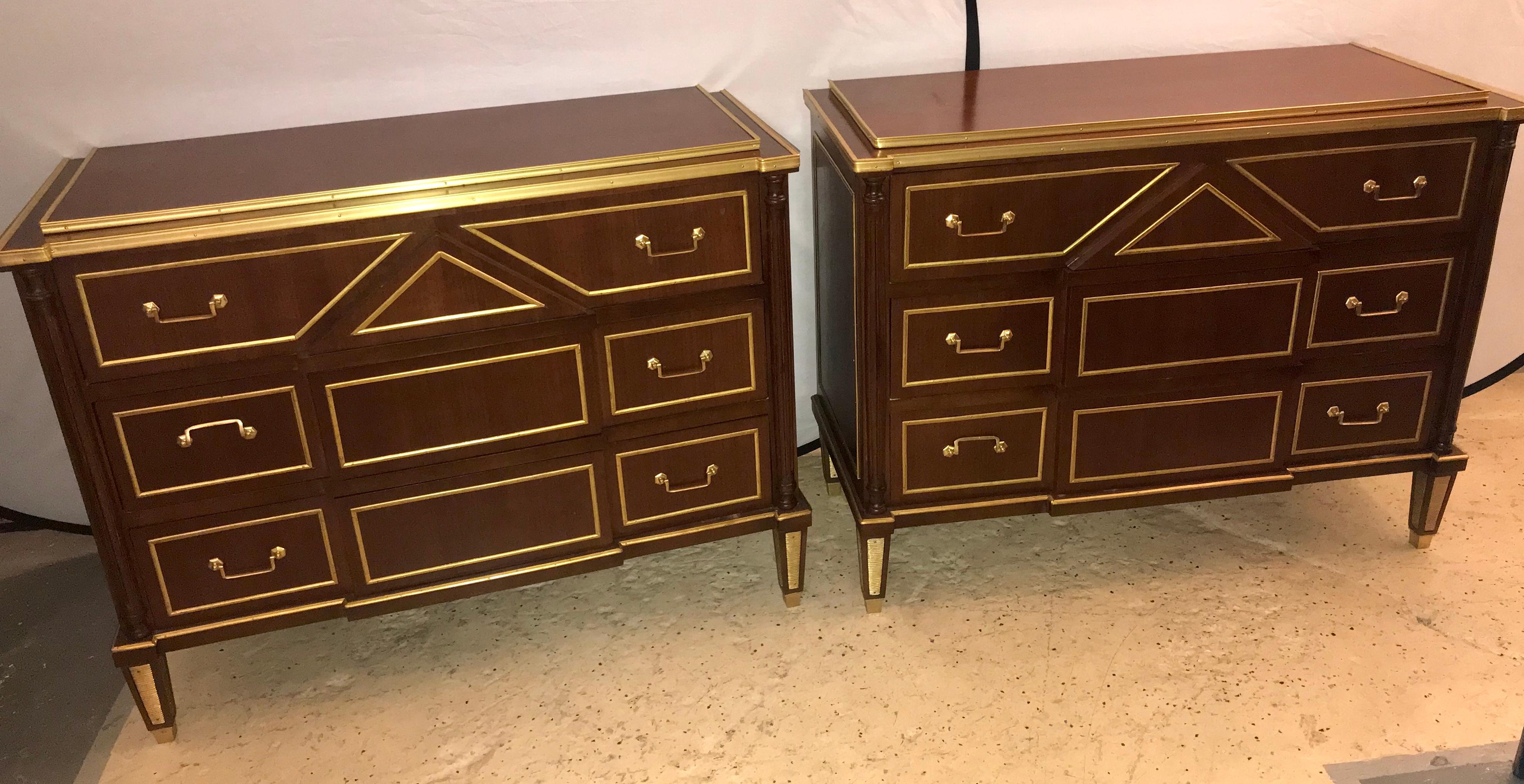 Pair of Russian Neoclassical Style Commodes / Bedside Nightstands or Servers In Good Condition In Manhasset, NY