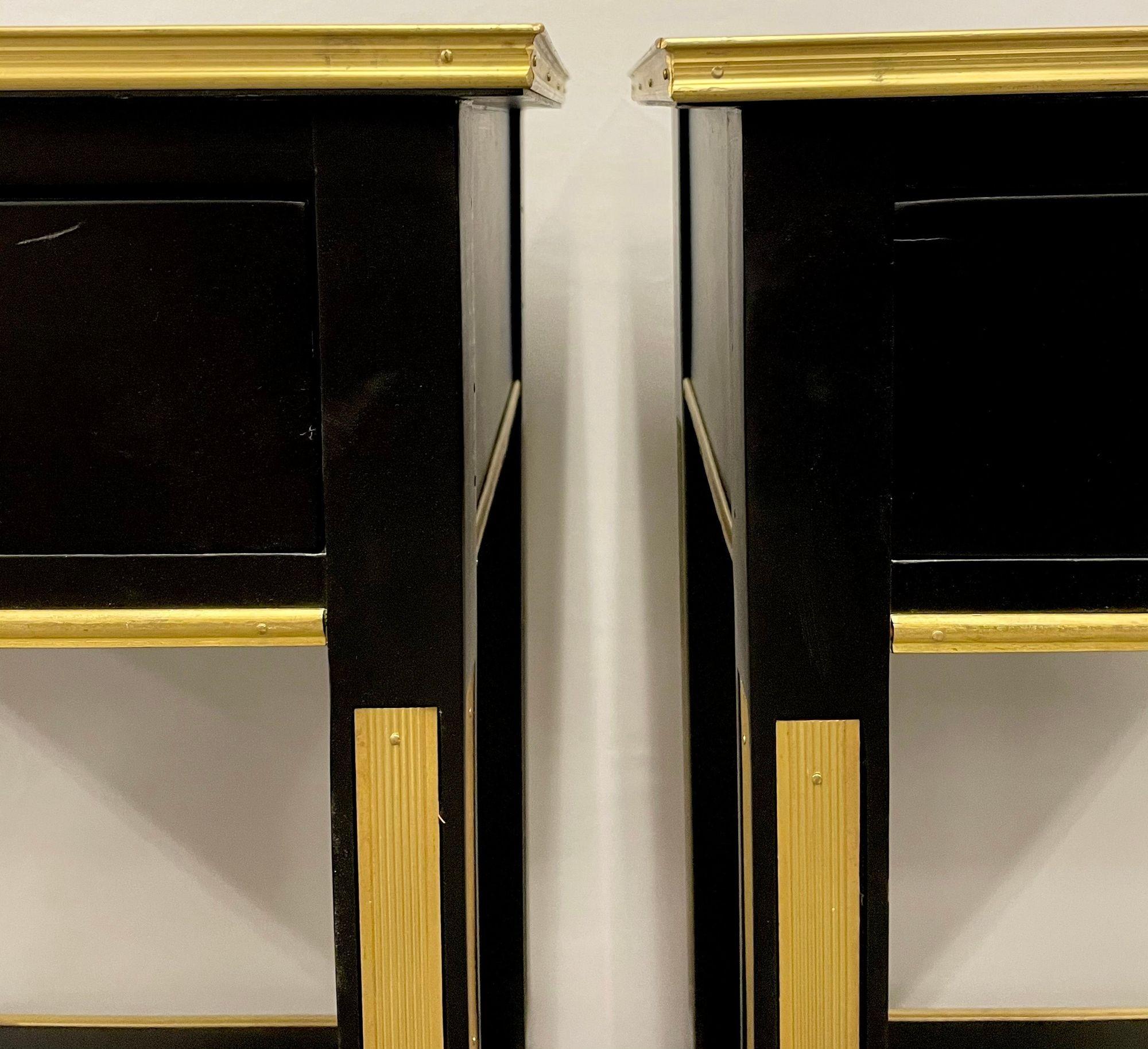 Paar russische neoklassische Stil Ebenholz Finish eine Schublade steht oder End-Tische im Angebot 5