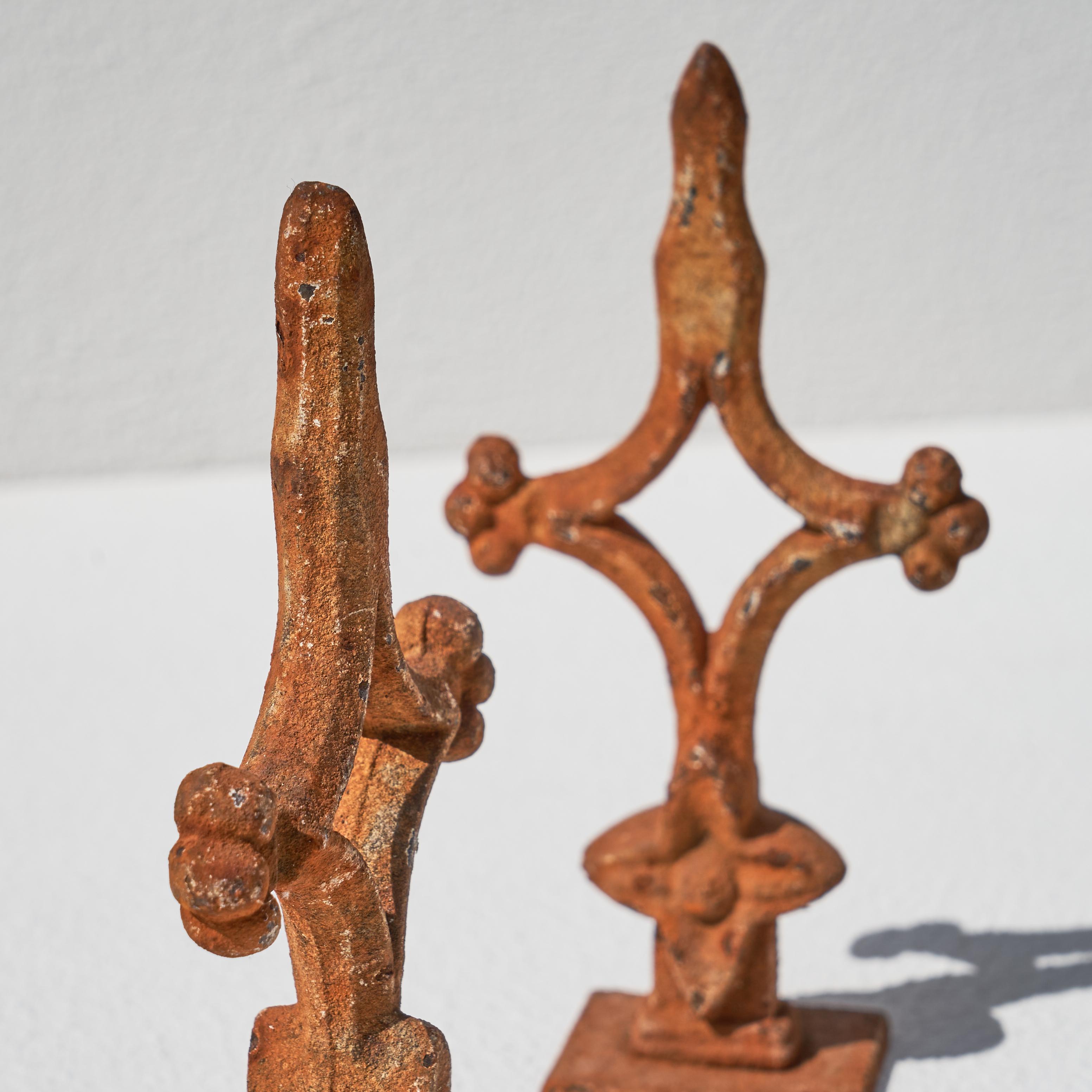 Unknown Pair of Rusted 19th Century Decorative Finials For Sale