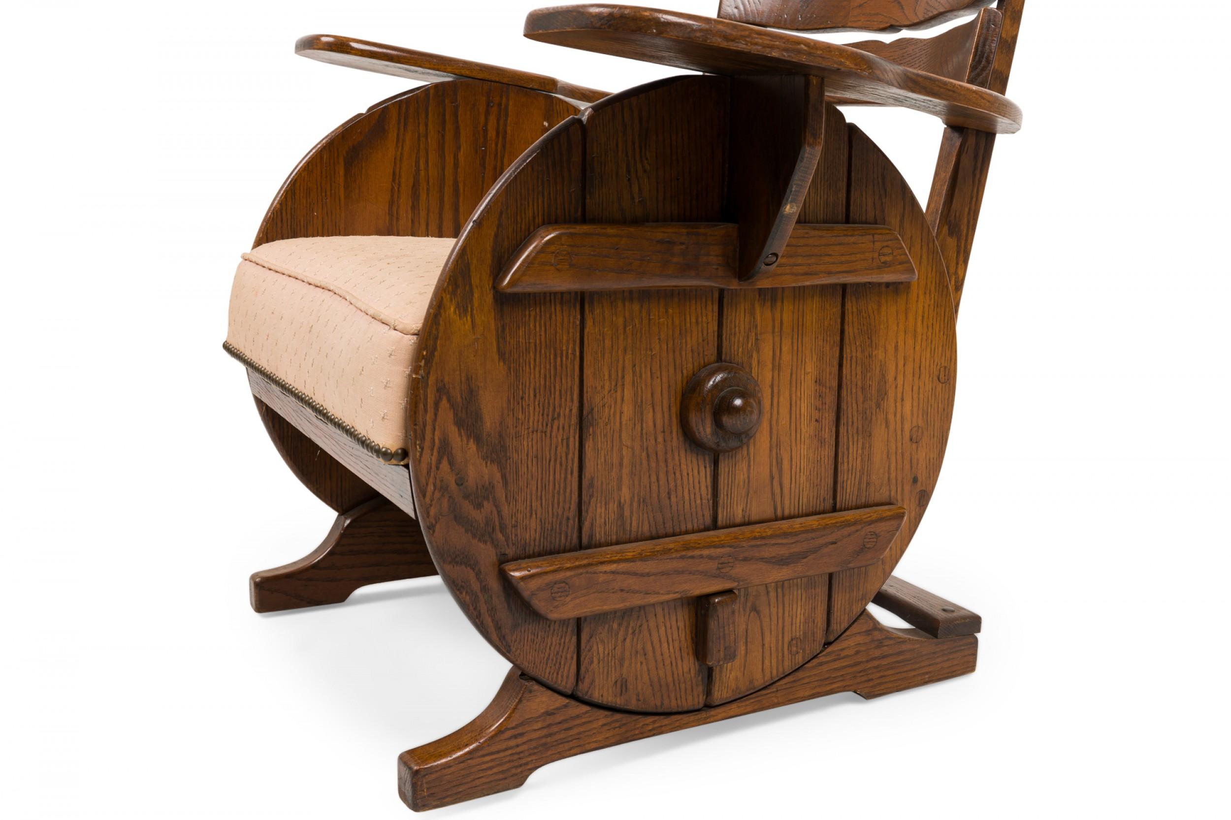 Paar rustikale Adirondack Beige gepolstert Holz Stühle (Hickory) im Angebot