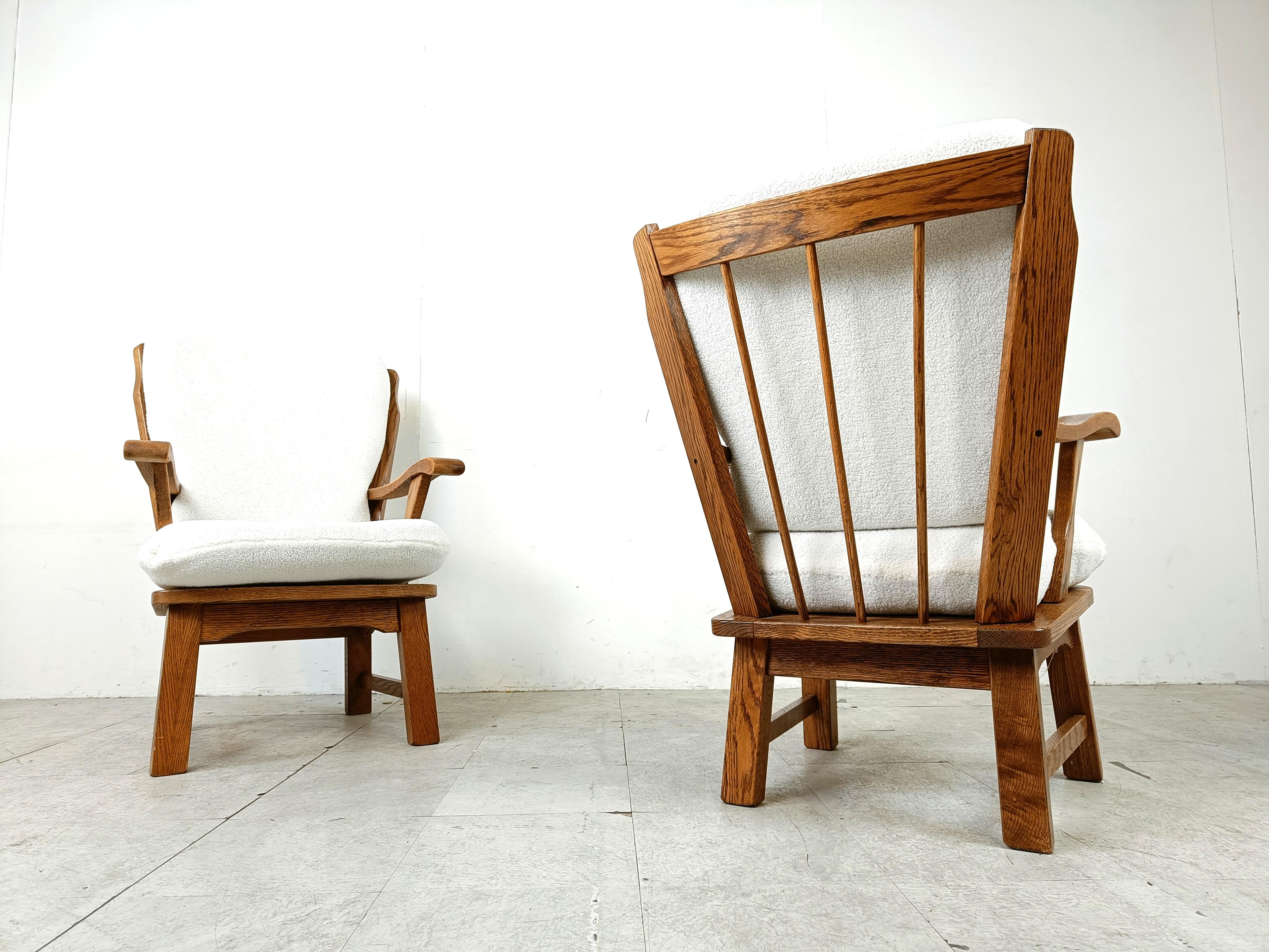 Paar rustikale Sessel, 1950er Jahre (Bouclé) im Angebot