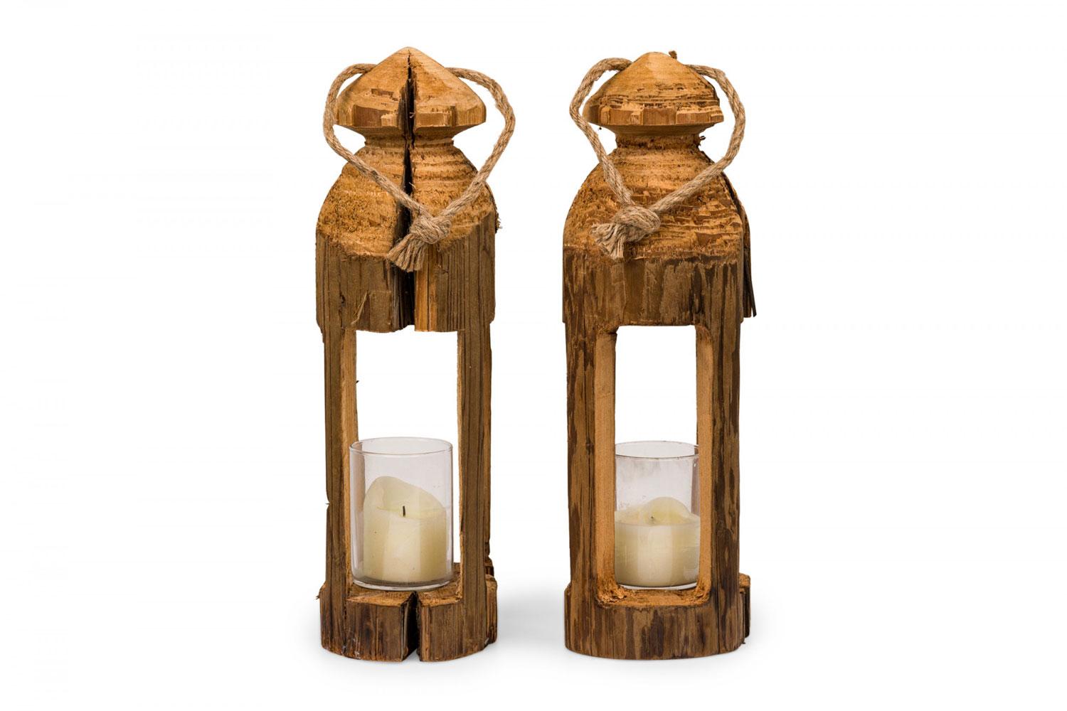 Pair of Rustic Carved Wooden Lanterns In Good Condition For Sale In Queens, NY