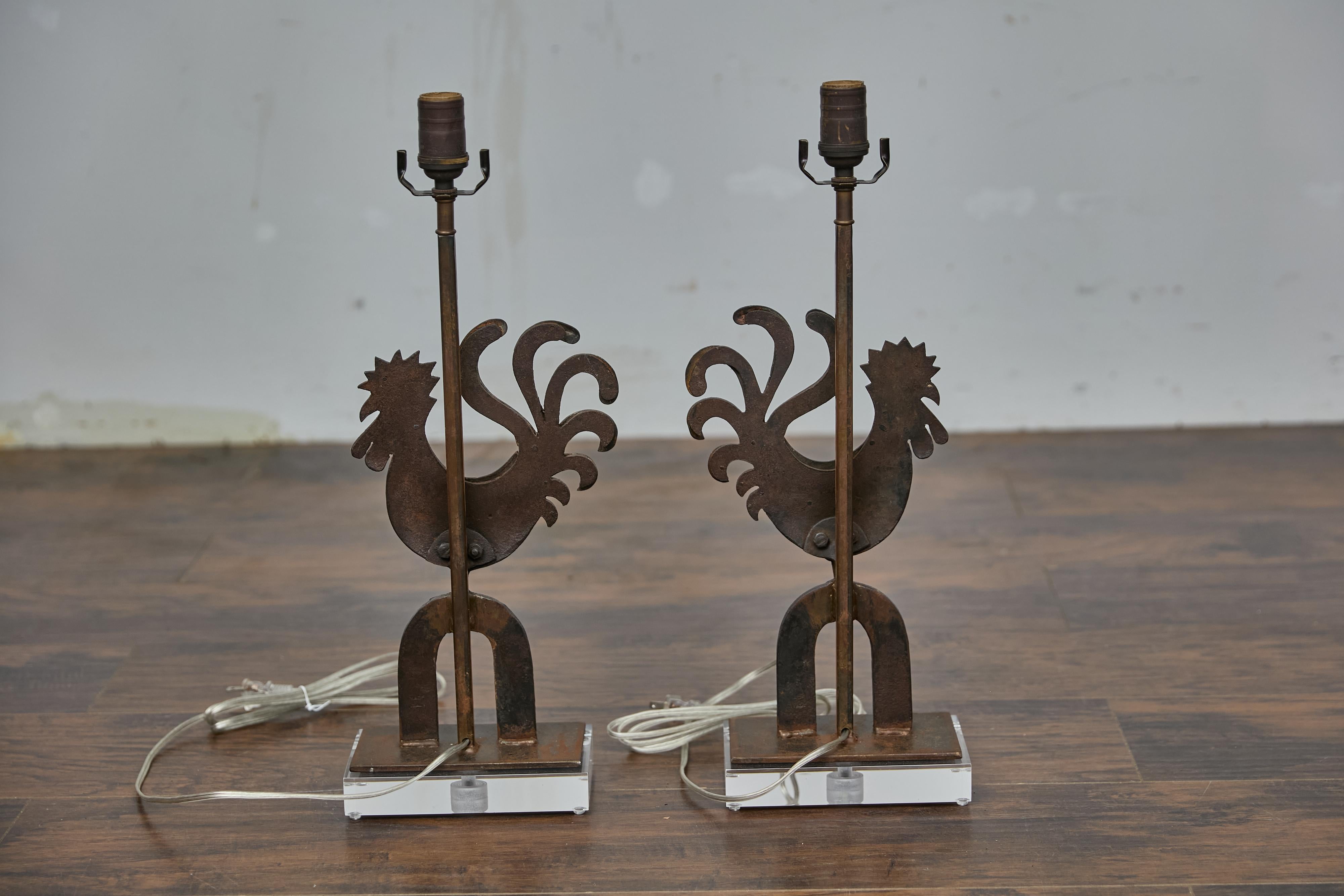 Pair of Rustic French Wrought Iron Rooster Table Lamps on Custom Lucite Bases For Sale 5